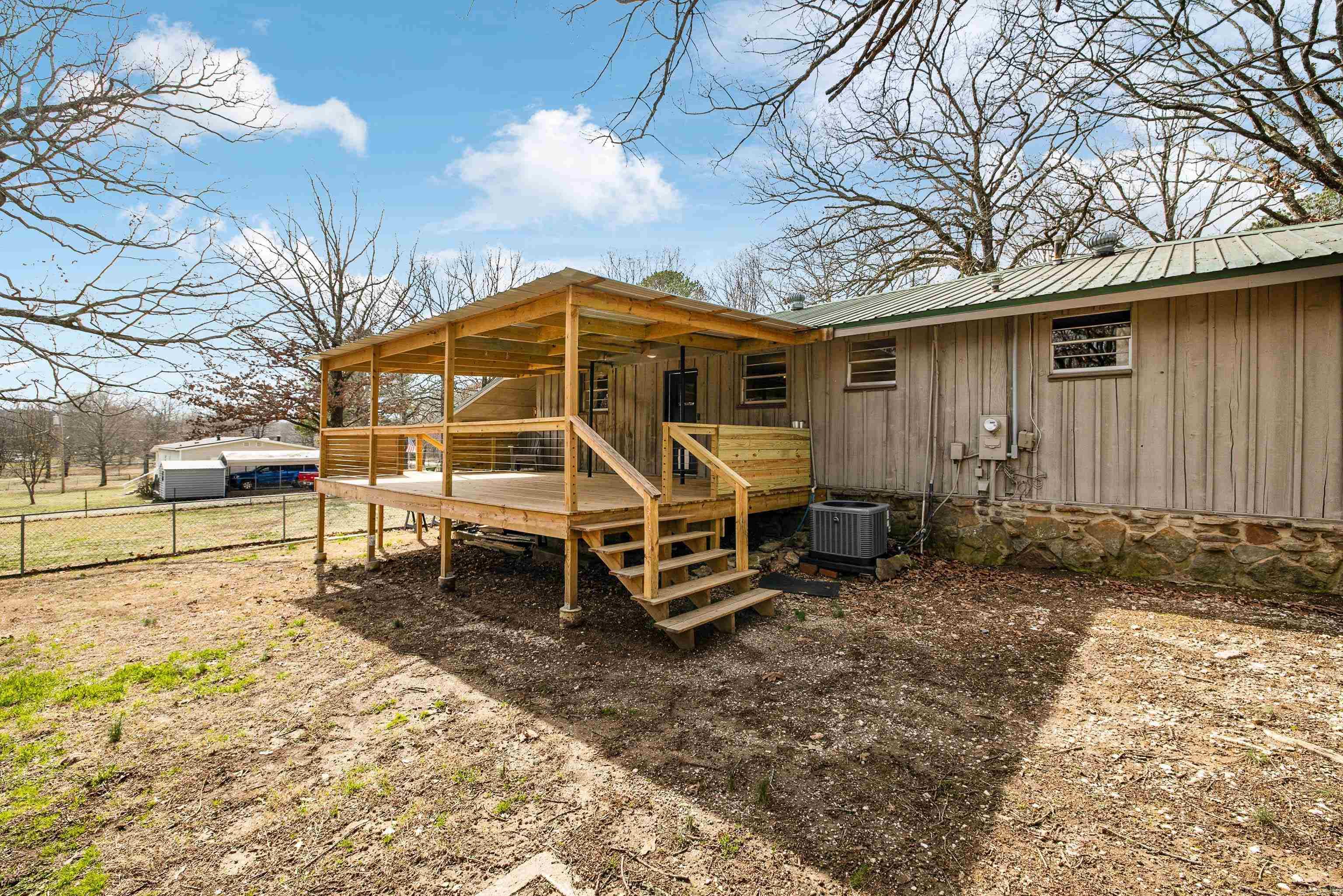 ALMQUIST - Residential