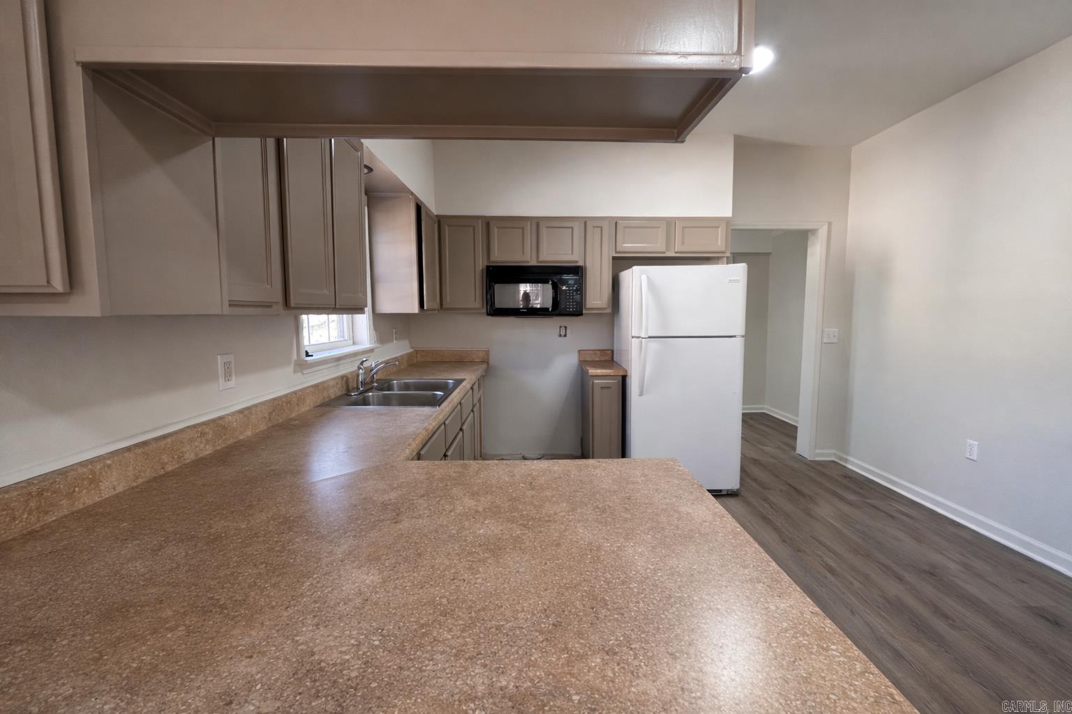 CLIFTONS ADDN - Residential