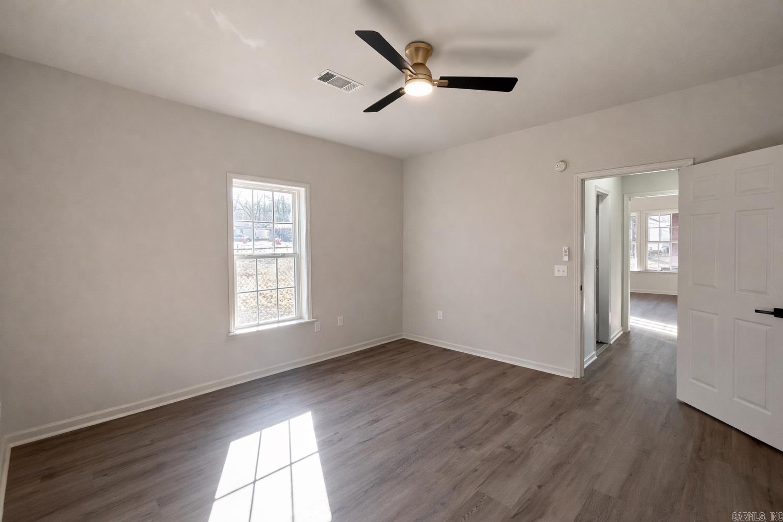 CLIFTONS ADDN - Residential