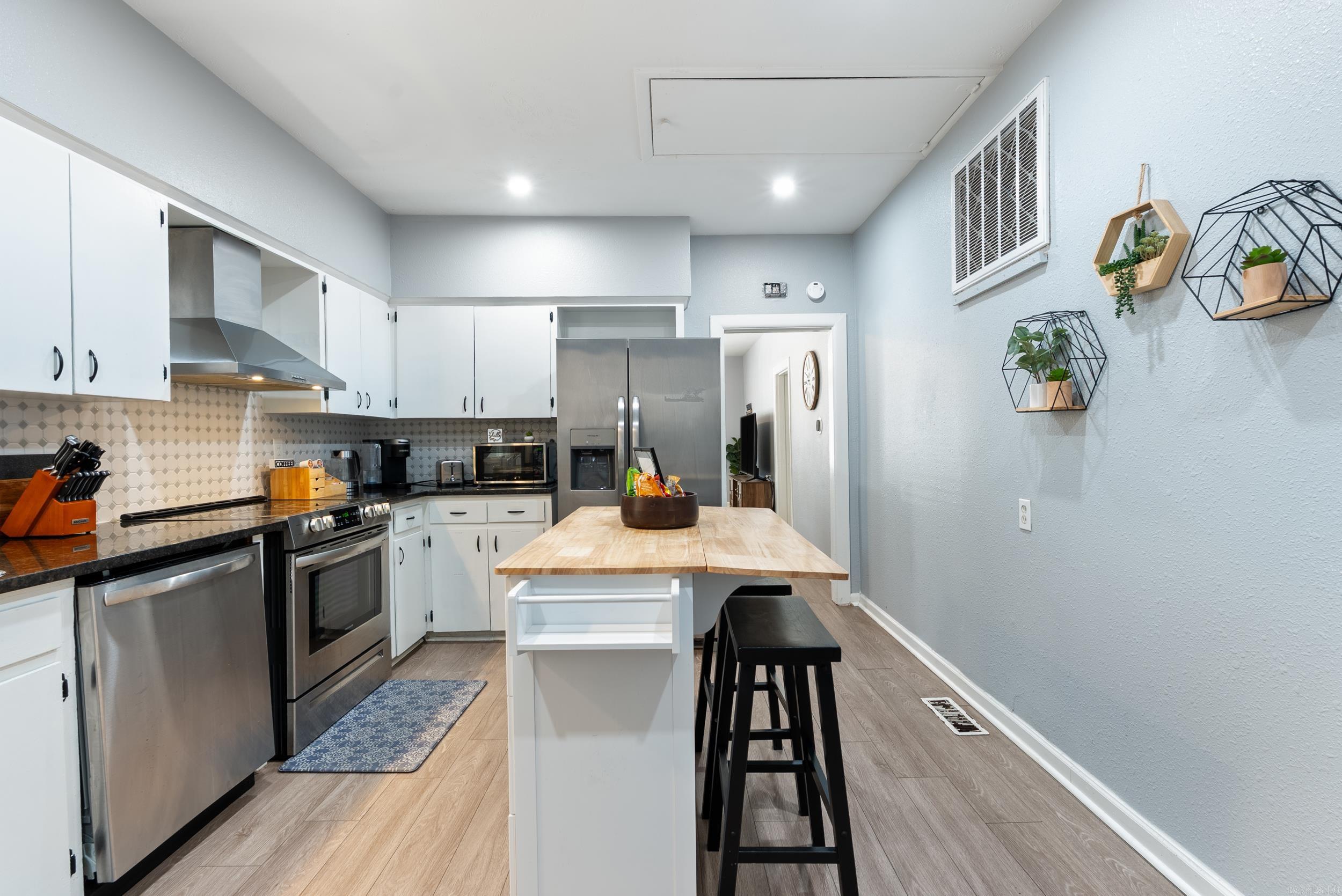 Hicks of Boone - Residential Income