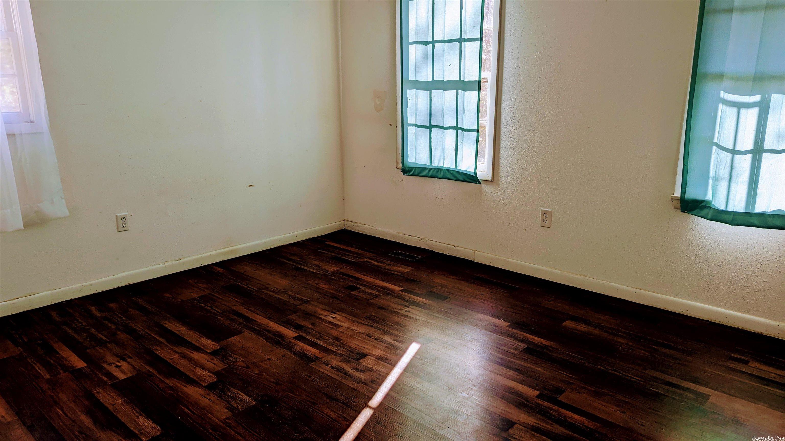 Crow Second - Residential Lease