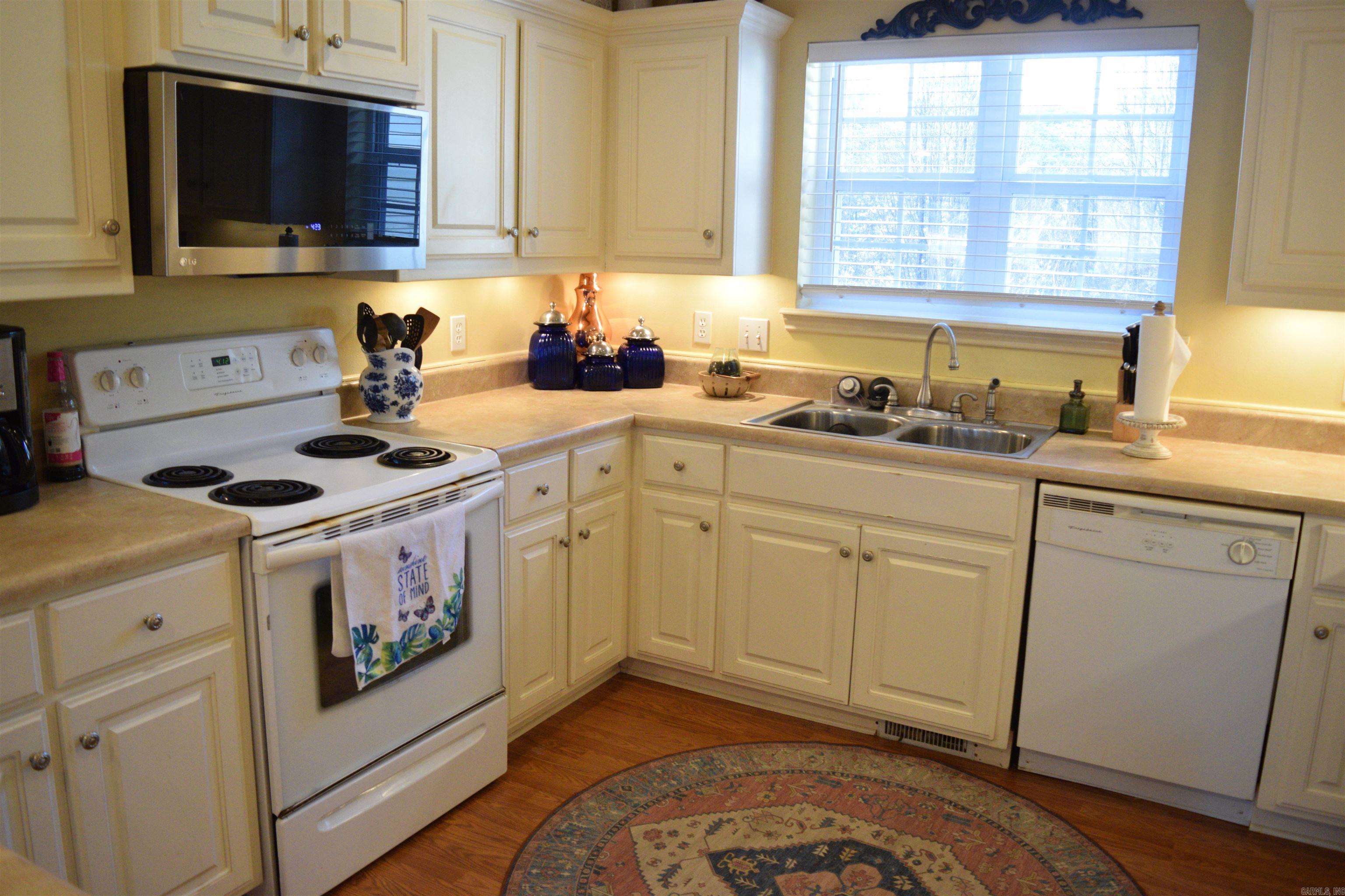 Lakewood Hills - Residential