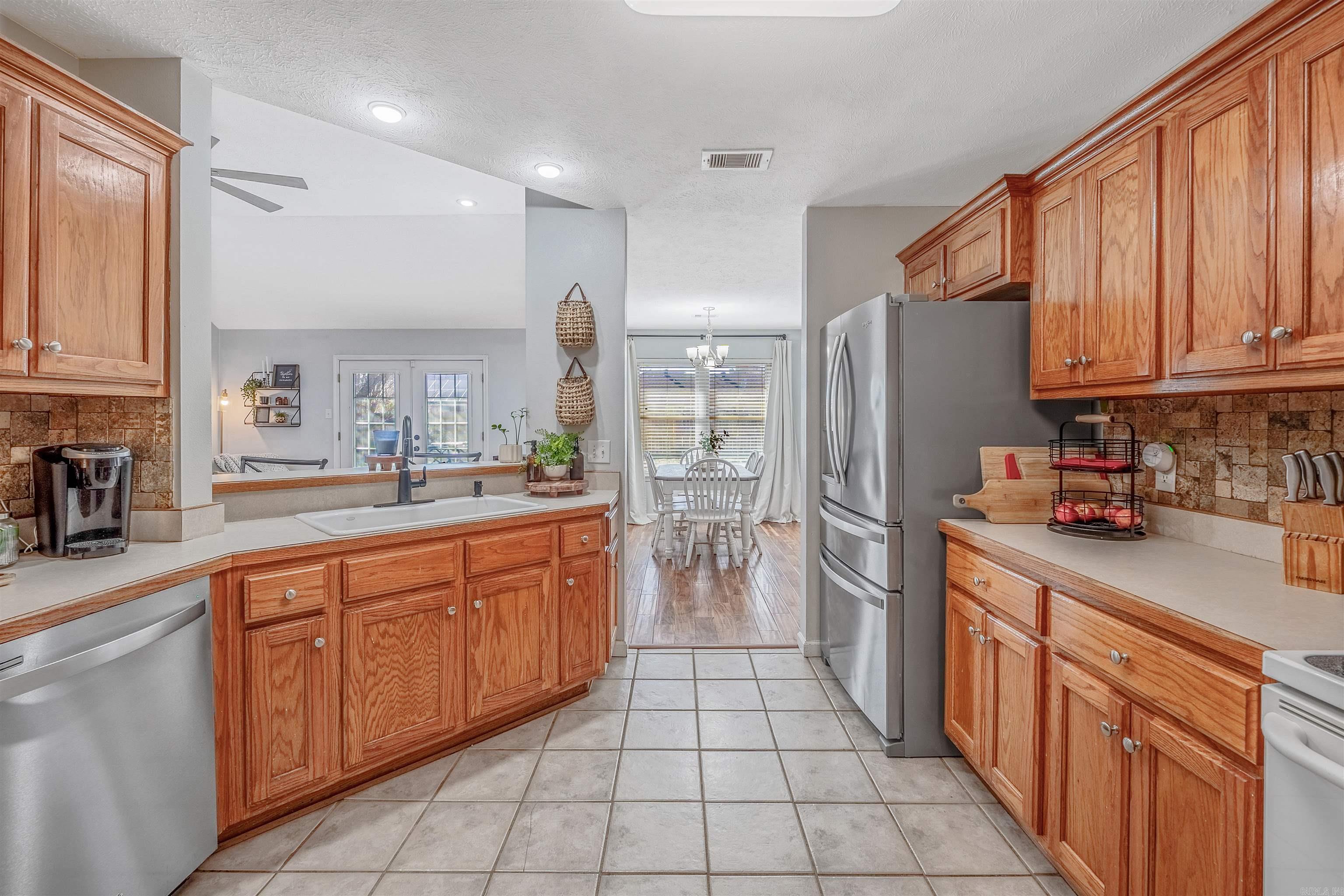 KRISTI COVE ADDN - Residential