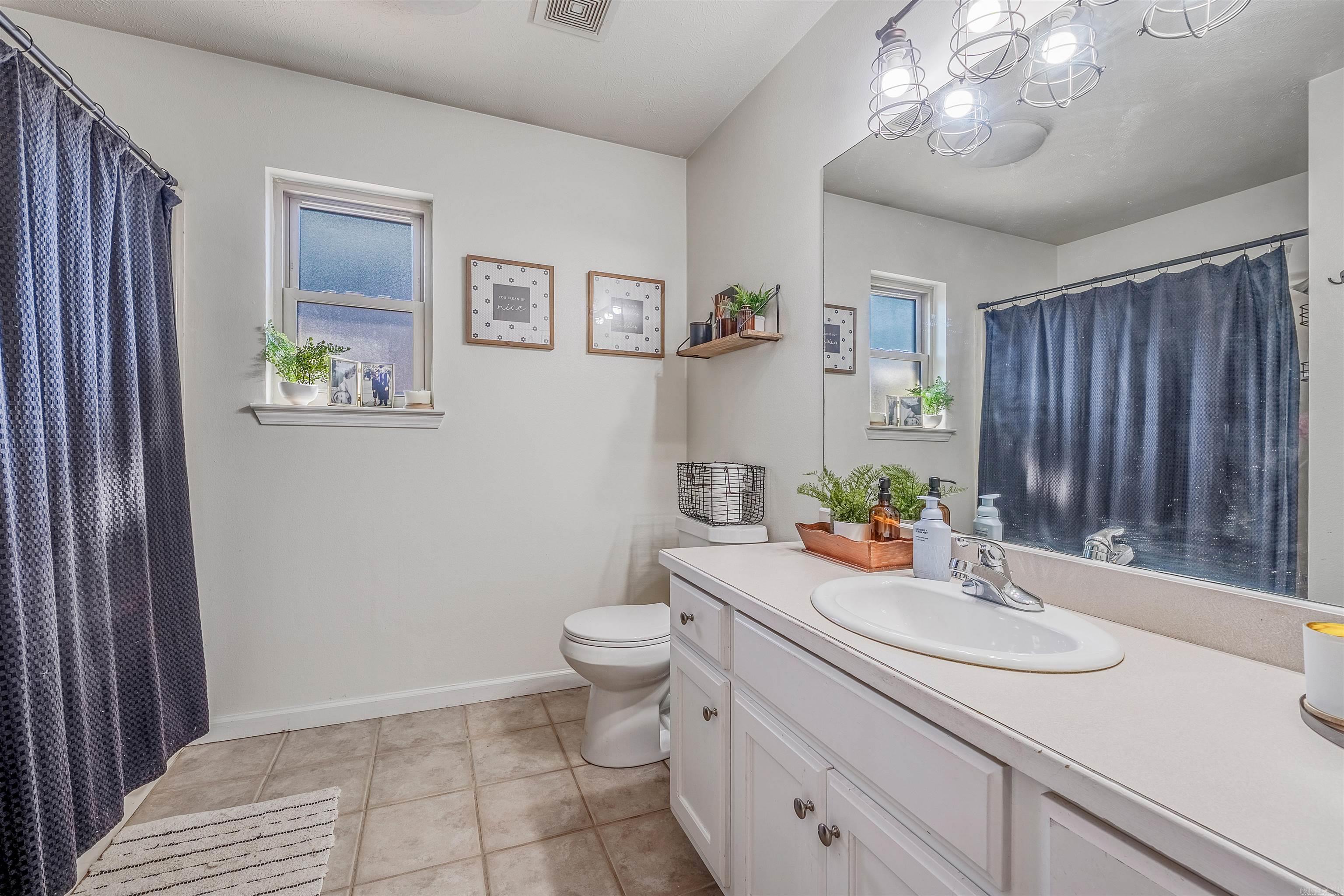 KRISTI COVE ADDN - Residential