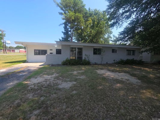 1516 GREGORY ST, JACKSONVILLE, AR 72076 - Image c2cf8eb15efd05d70a3a1f02d3ba23de/3015166381