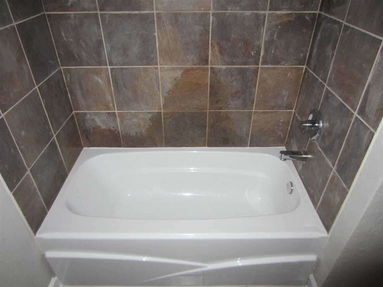 Graham Settlement - Residential Lease