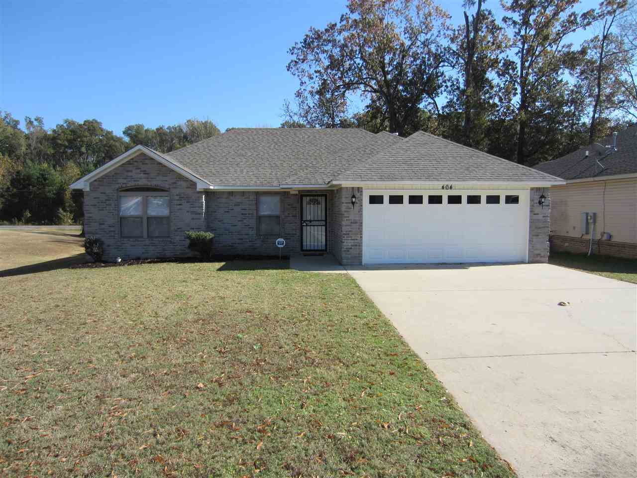 Graham Settlement - Residential Lease