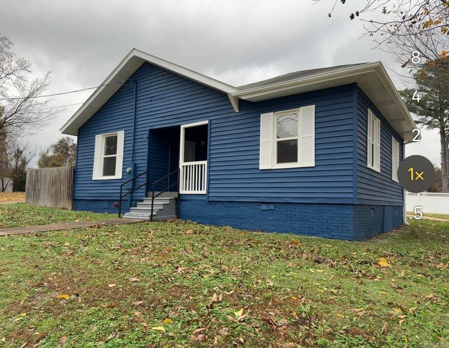 Great remolded first time home buyer or investment property! This 3 bedroom, 2 bath home, that has new plumbing, windows that are 2 years old, HVAC that is one year old, fresh paint, new flooring, new toilets, new shower, new tub, and so much more! Conveniently located across from a city park and walking distance of downtown Jonesboro. Call or text today to schedule you appointment!