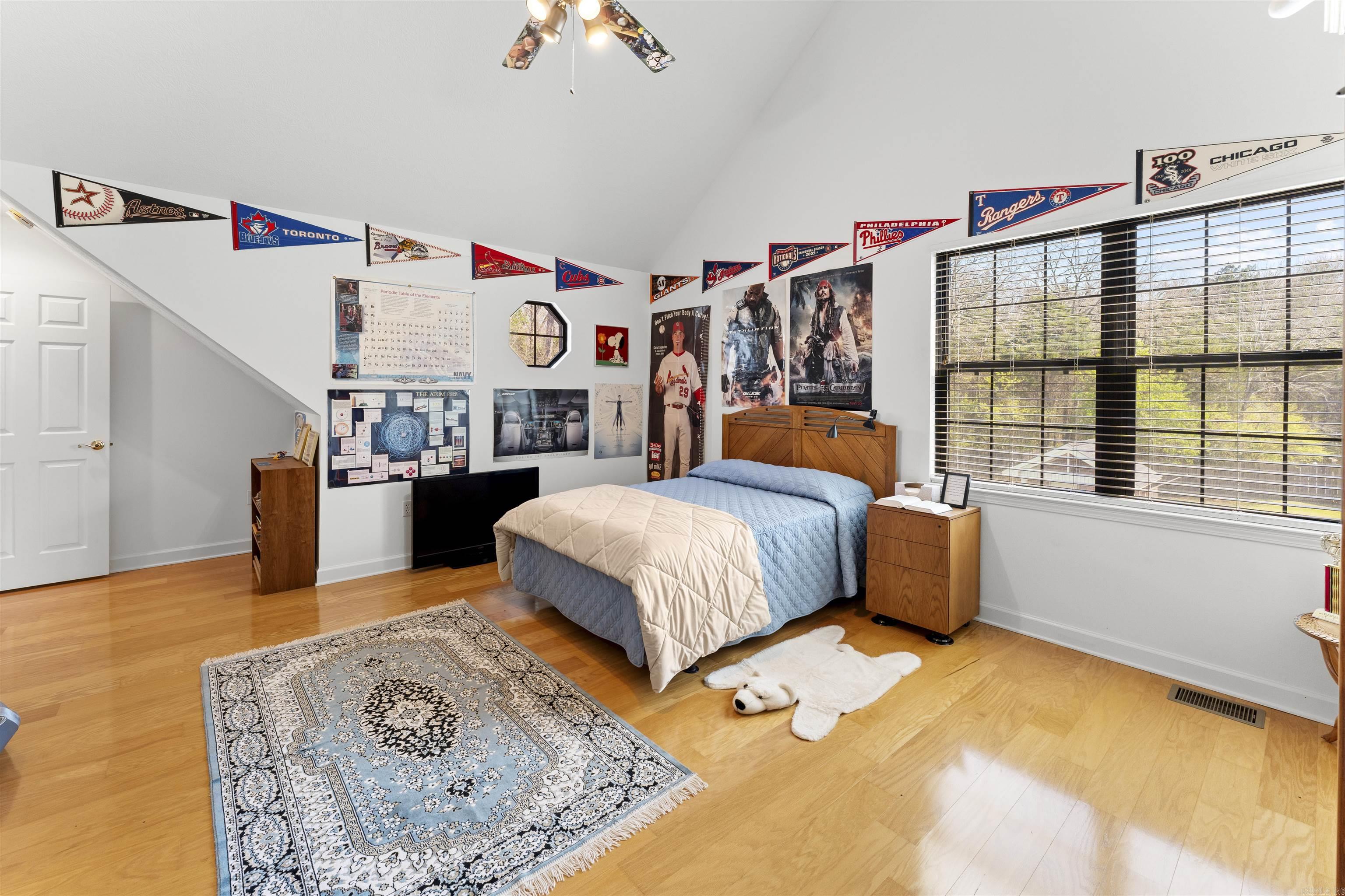 WELLINGTON - Residential