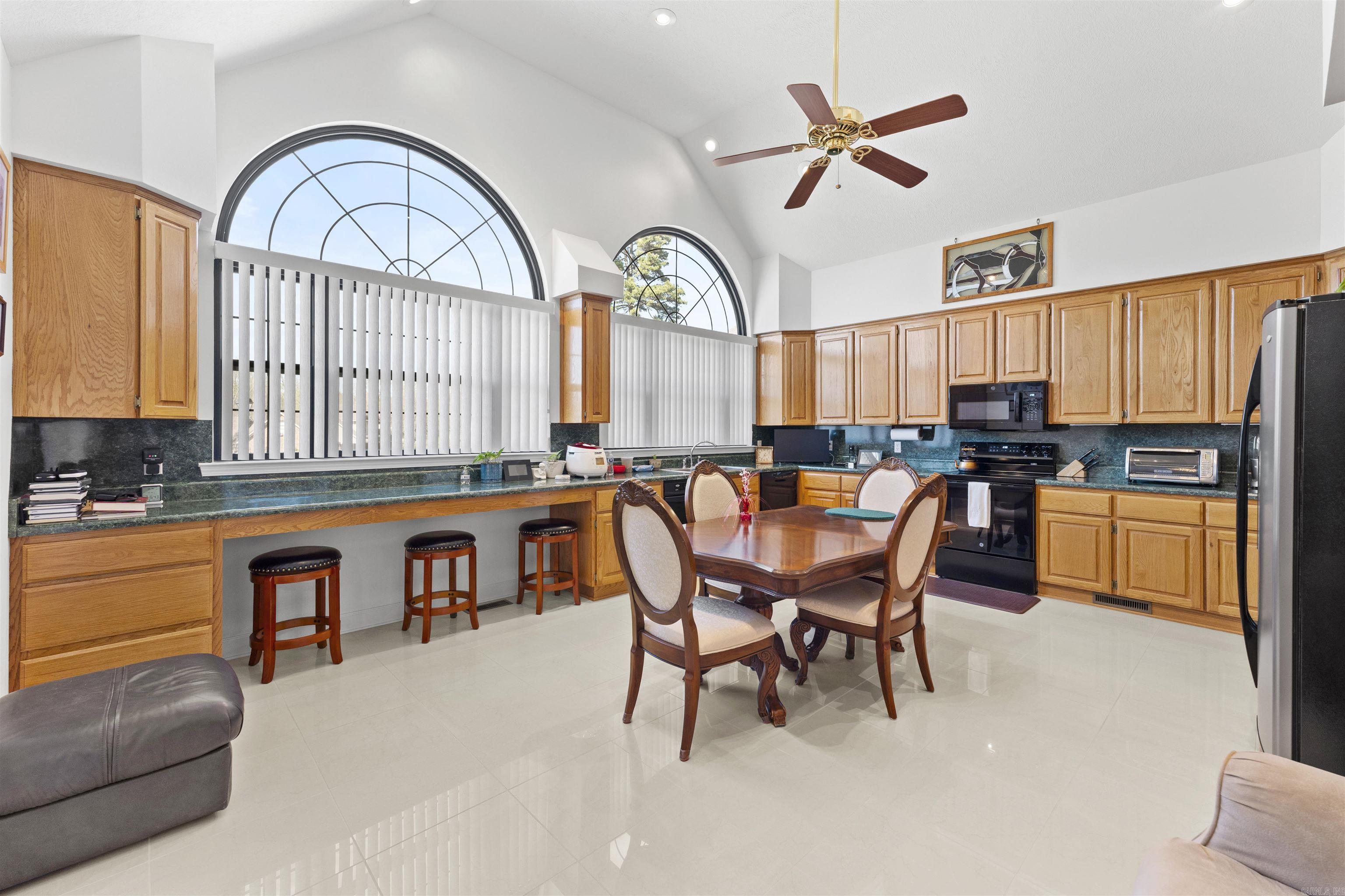 WELLINGTON - Residential