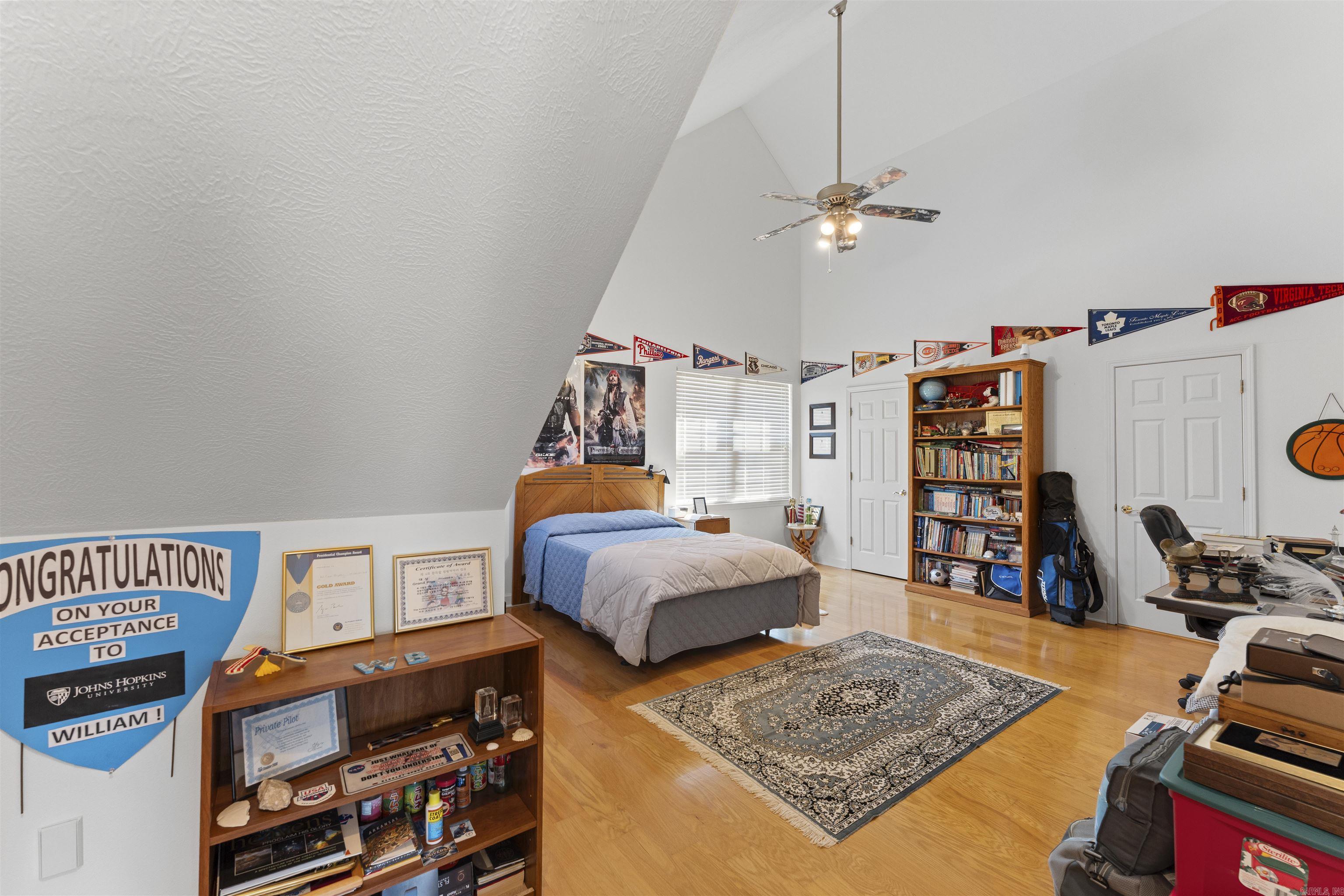 WELLINGTON - Residential