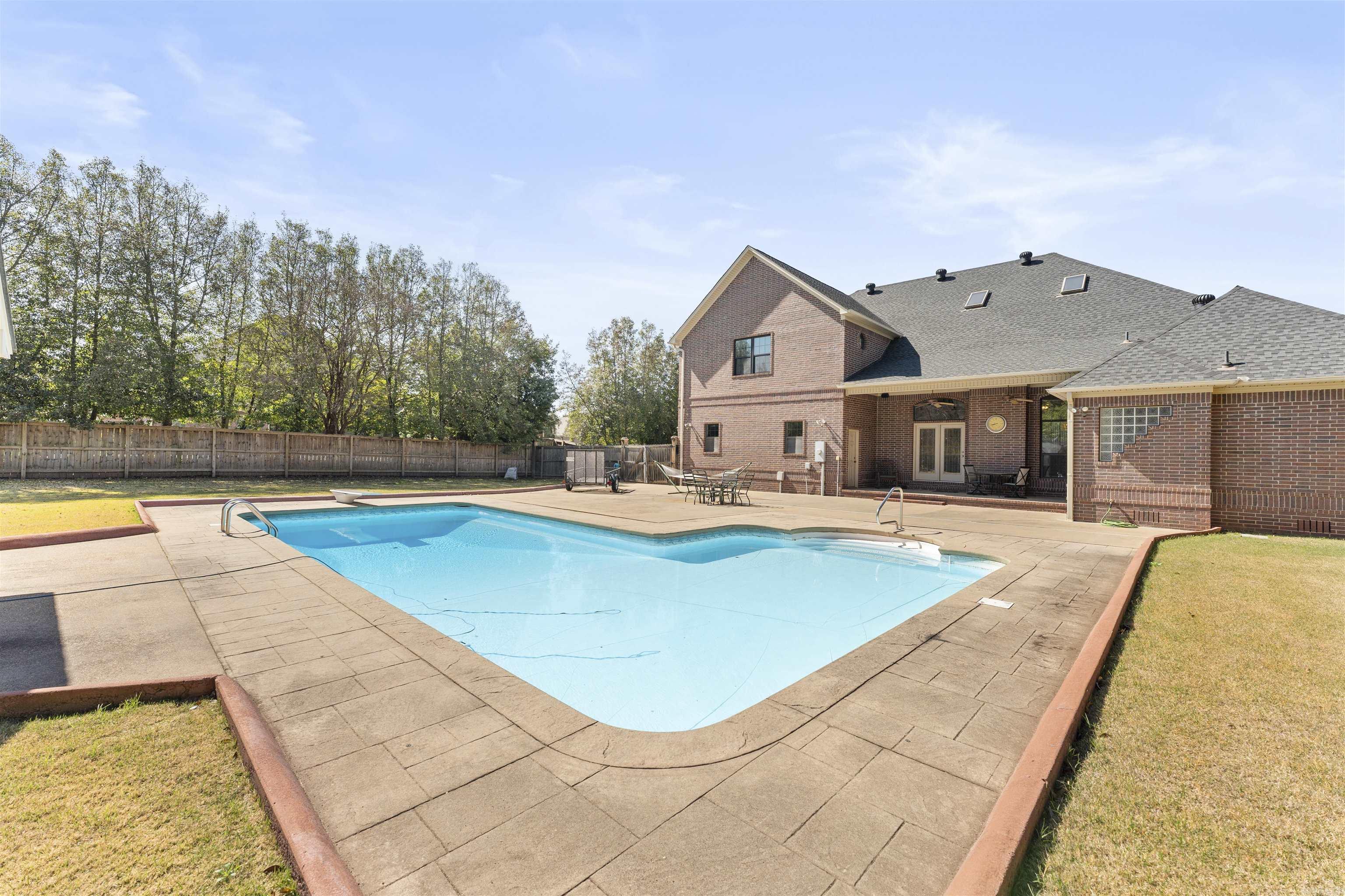 WELLINGTON - Residential