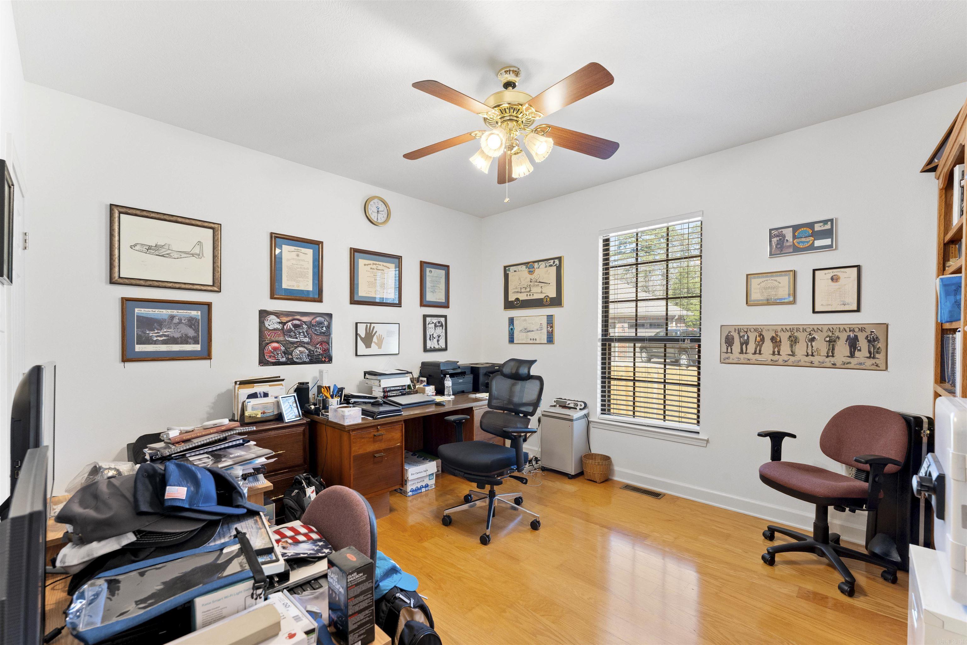 WELLINGTON - Residential