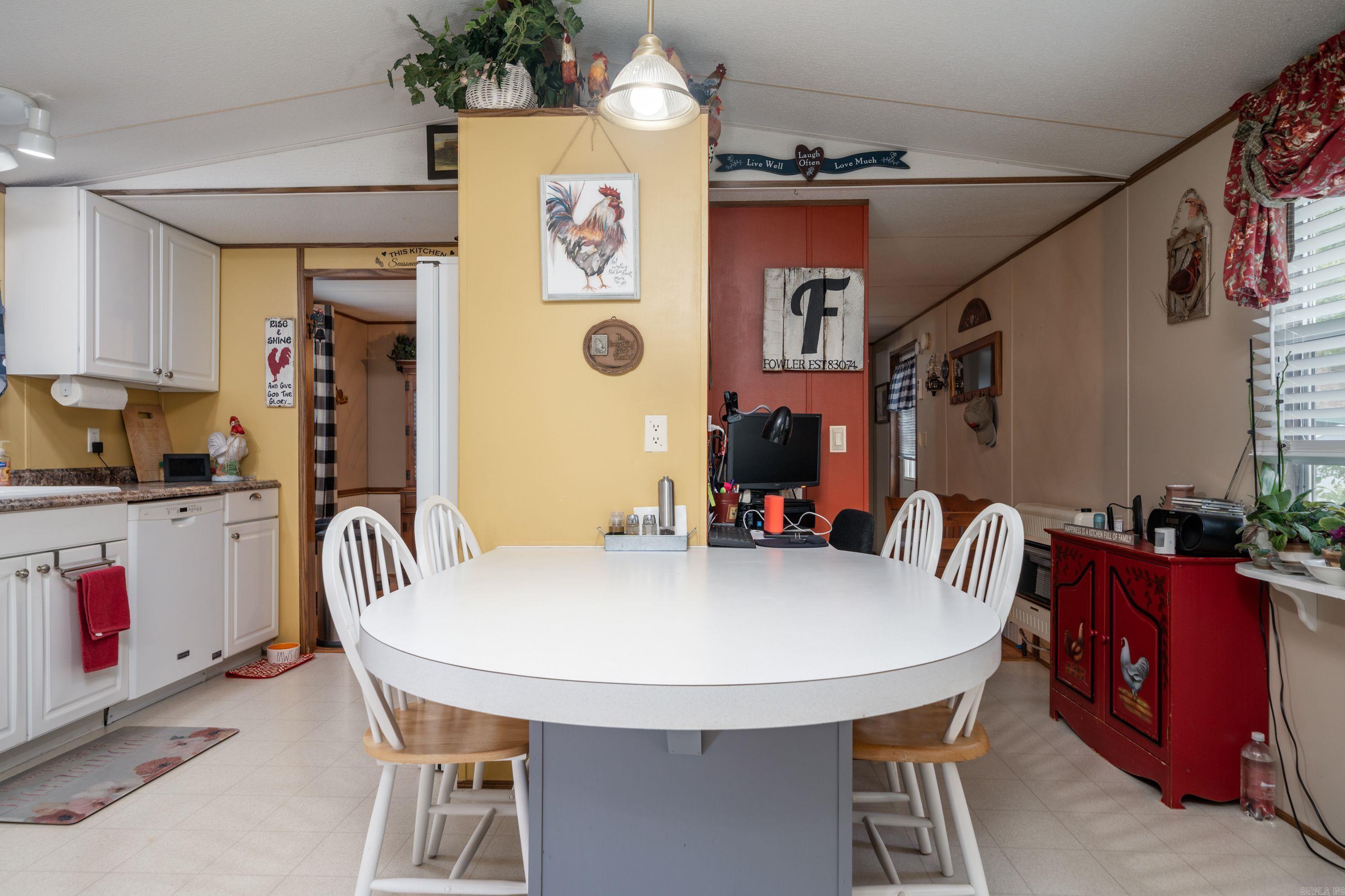 CORYS GLAZIER PEAU - Residential