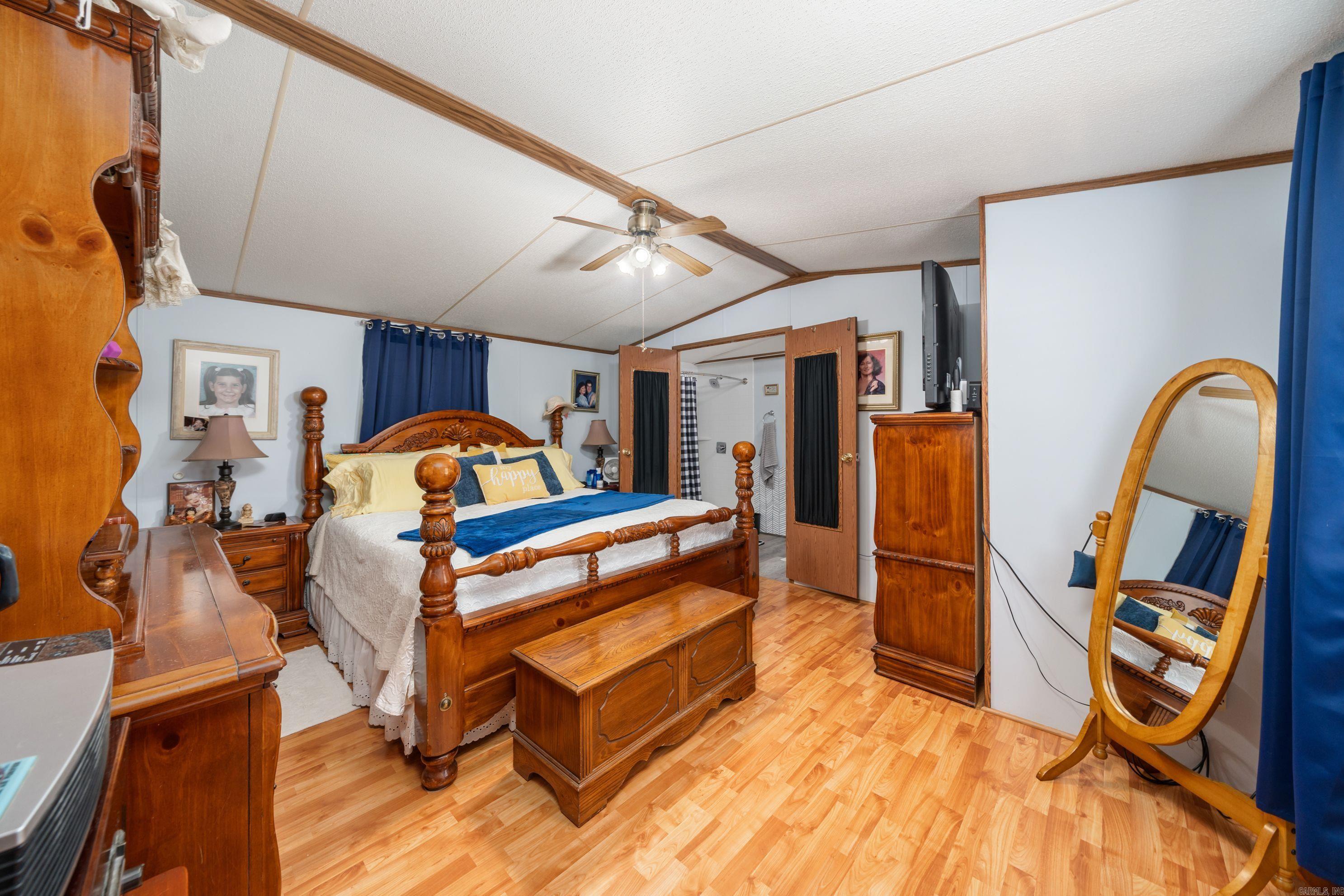 CORYS GLAZIER PEAU - Residential