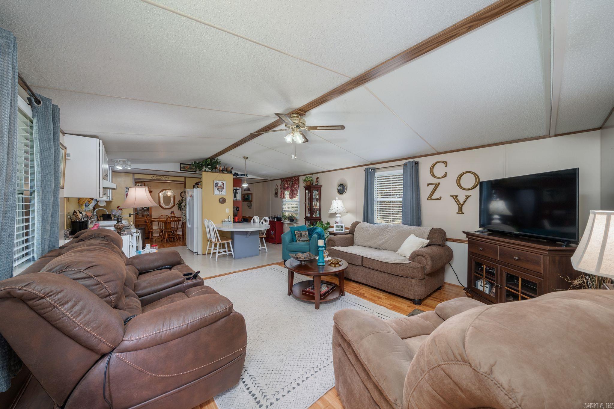 CORYS GLAZIER PEAU - Residential