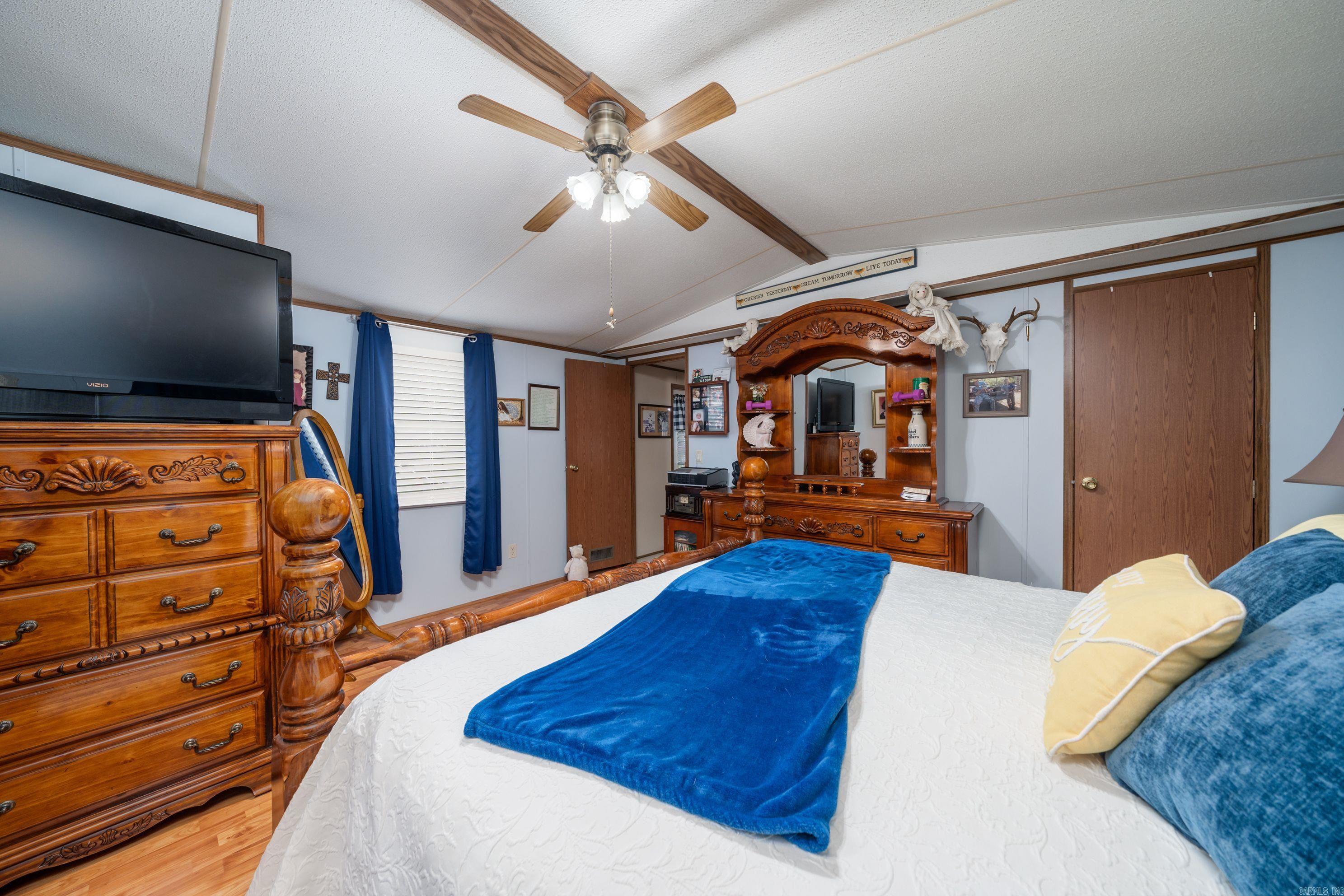 CORYS GLAZIER PEAU - Residential