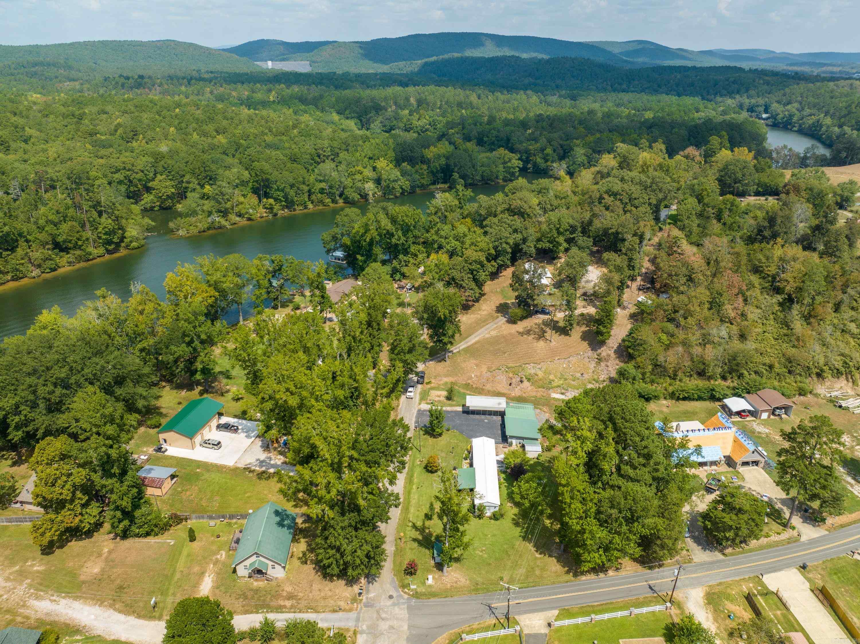 CORYS GLAZIER PEAU - Residential