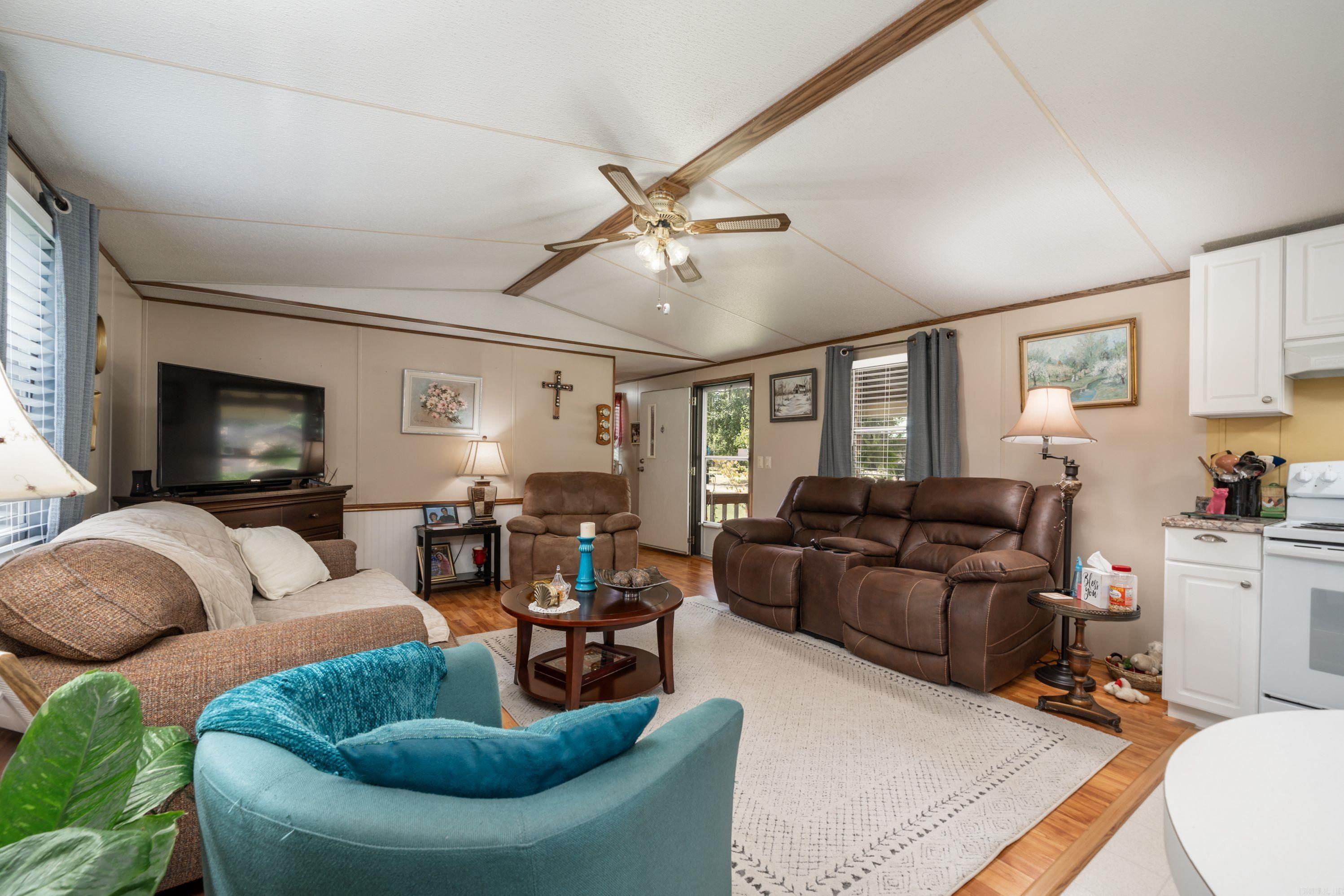 CORYS GLAZIER PEAU - Residential