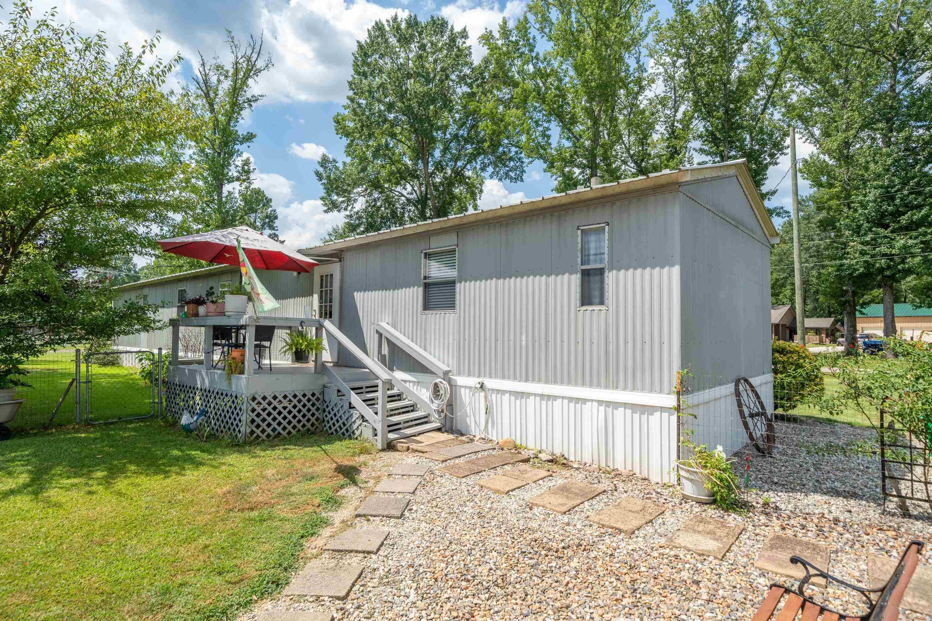 CORYS GLAZIER PEAU - Residential