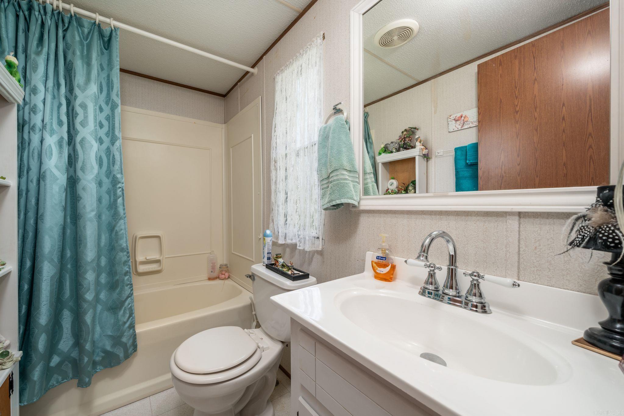 CORYS GLAZIER PEAU - Residential