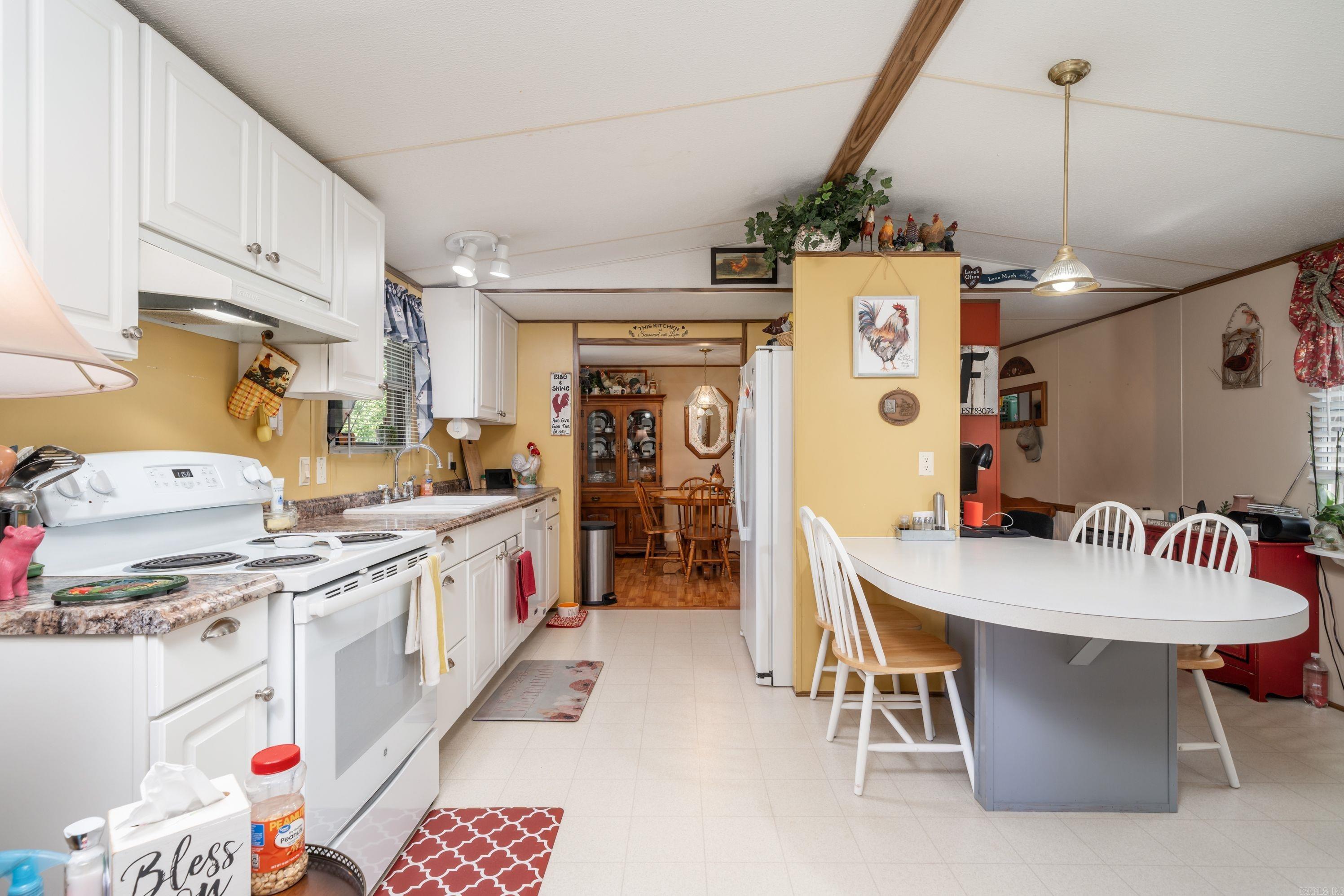 CORYS GLAZIER PEAU - Residential