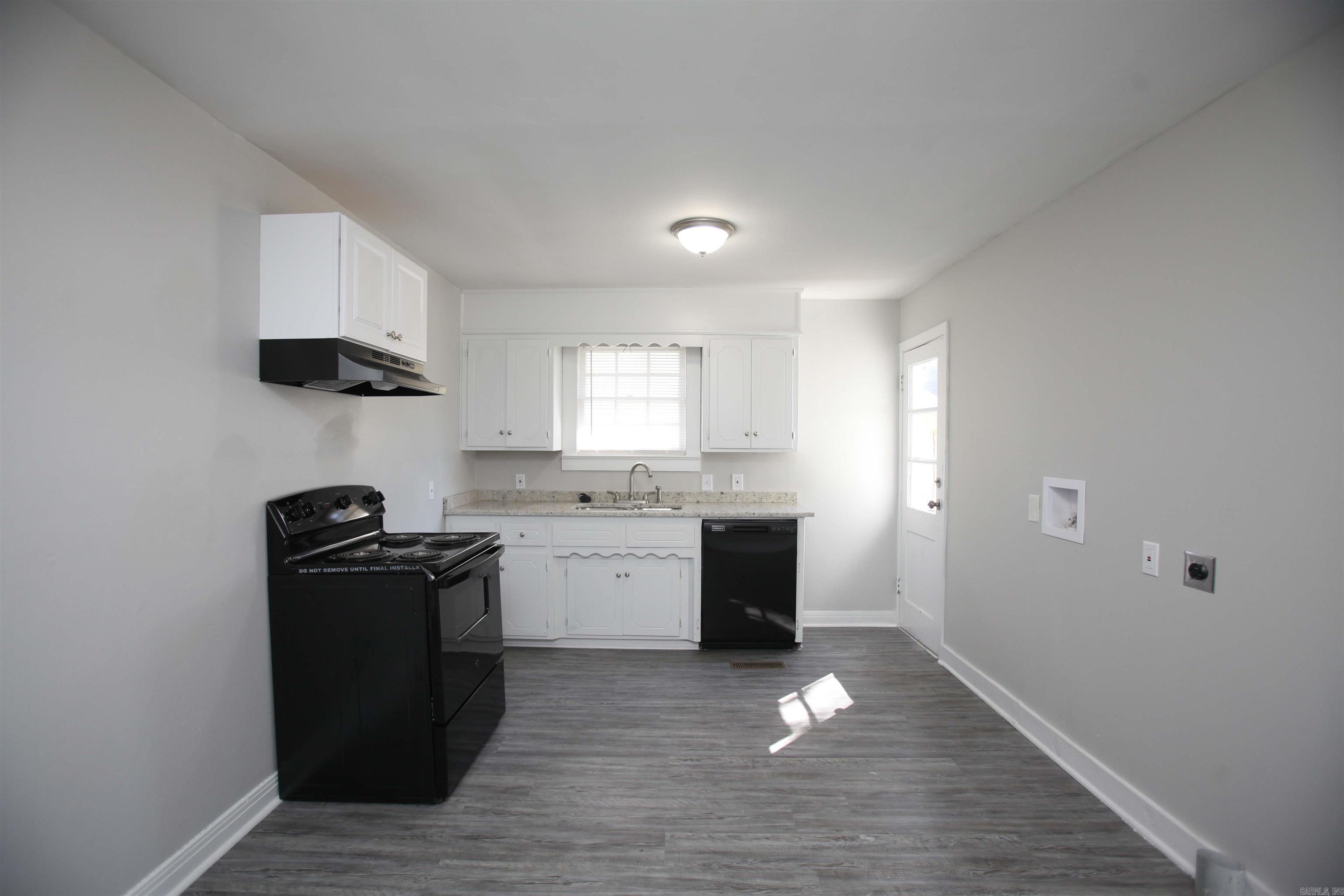 Missouri Pacific - Residential Lease