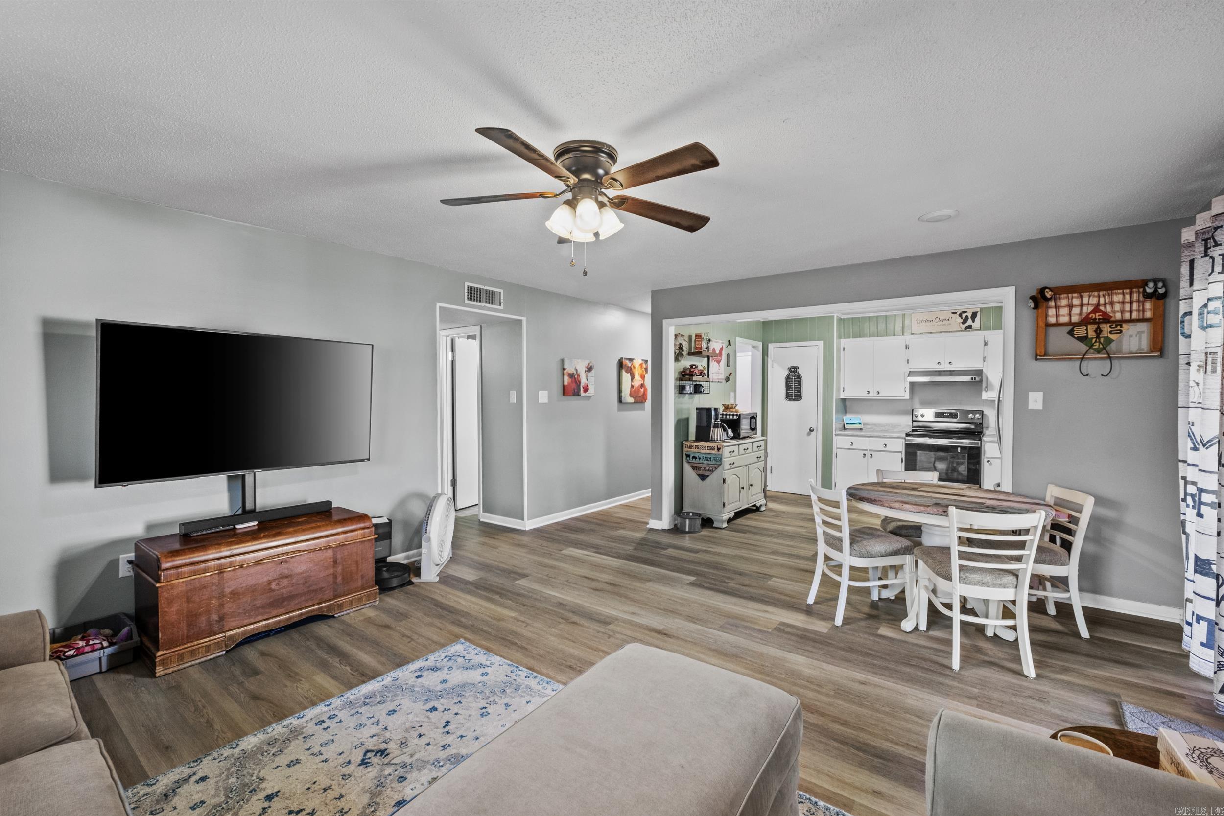 WESTERN HILLS ADD - Residential