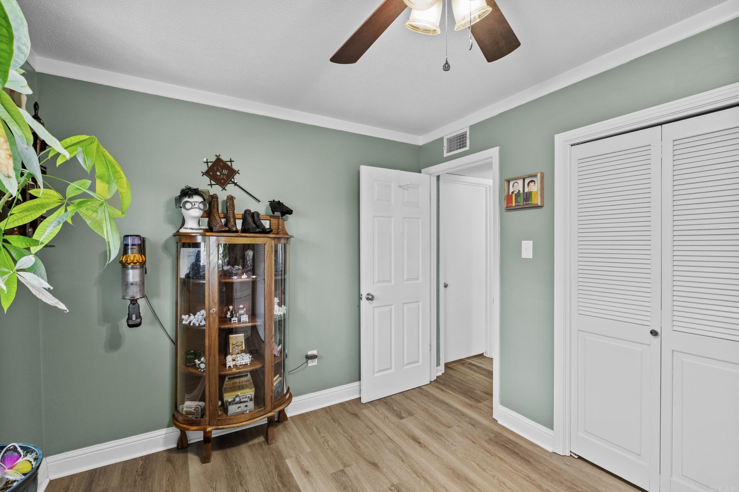 WESTERN HILLS ADD - Residential