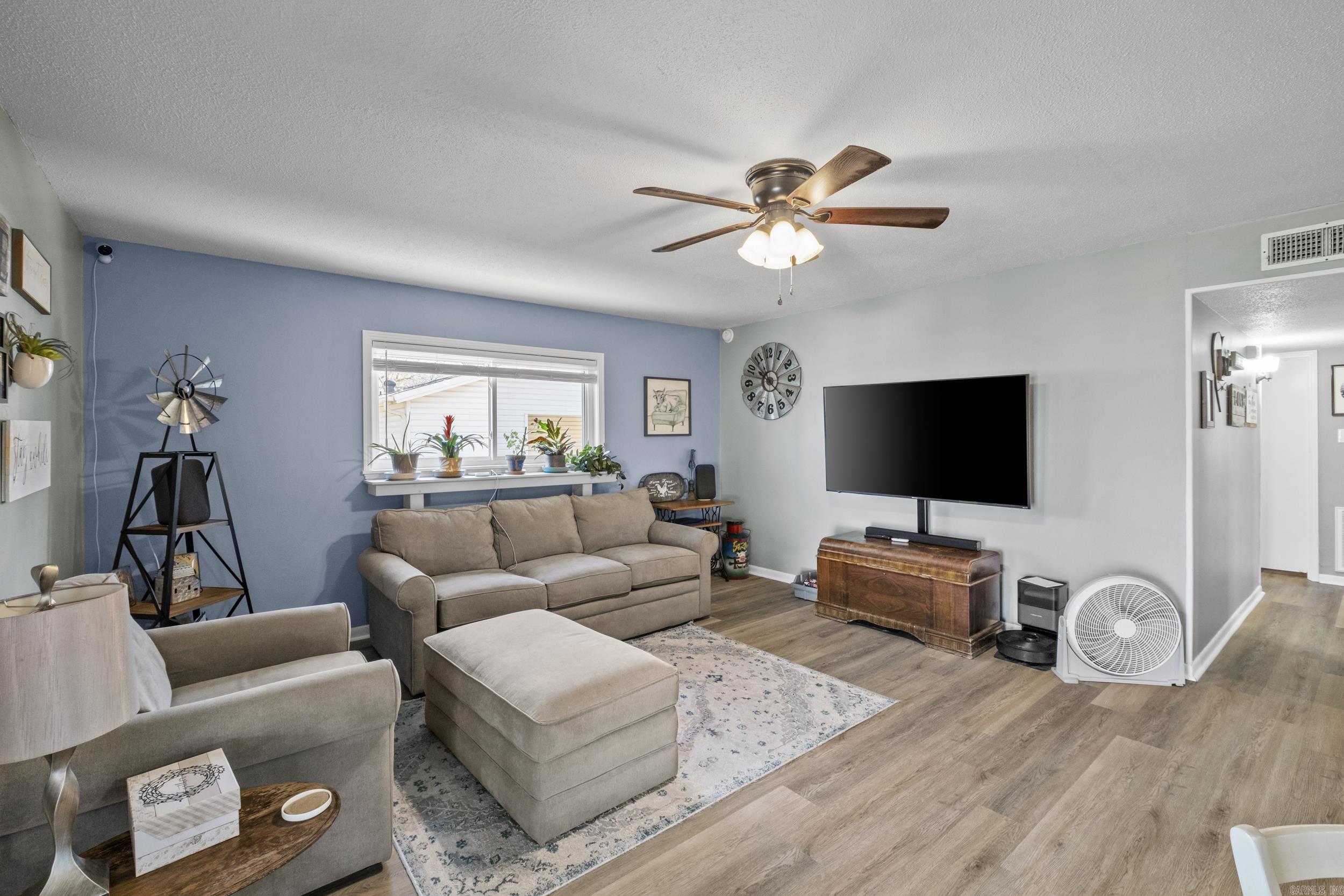 WESTERN HILLS ADD - Residential