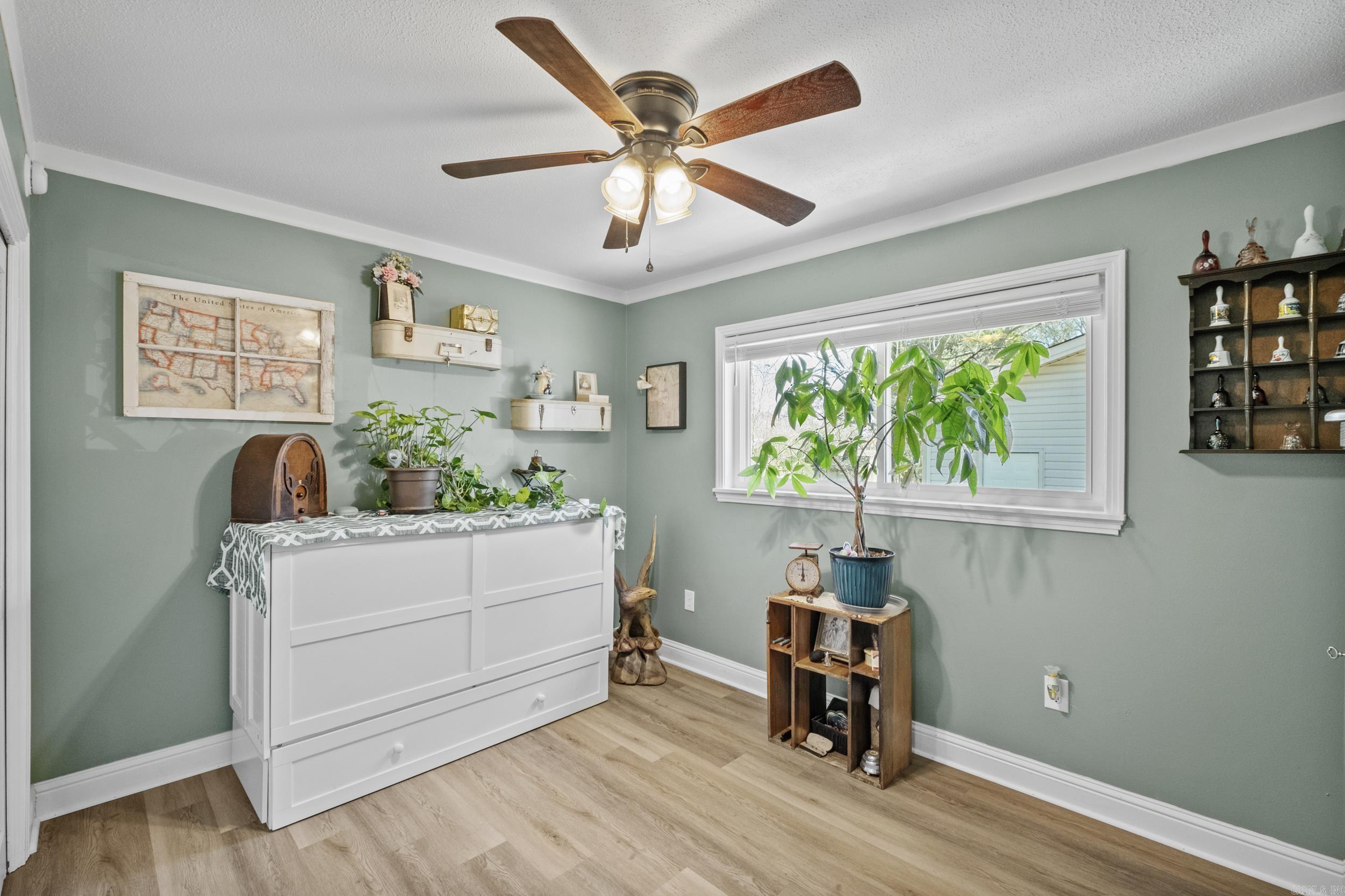 WESTERN HILLS ADD - Residential