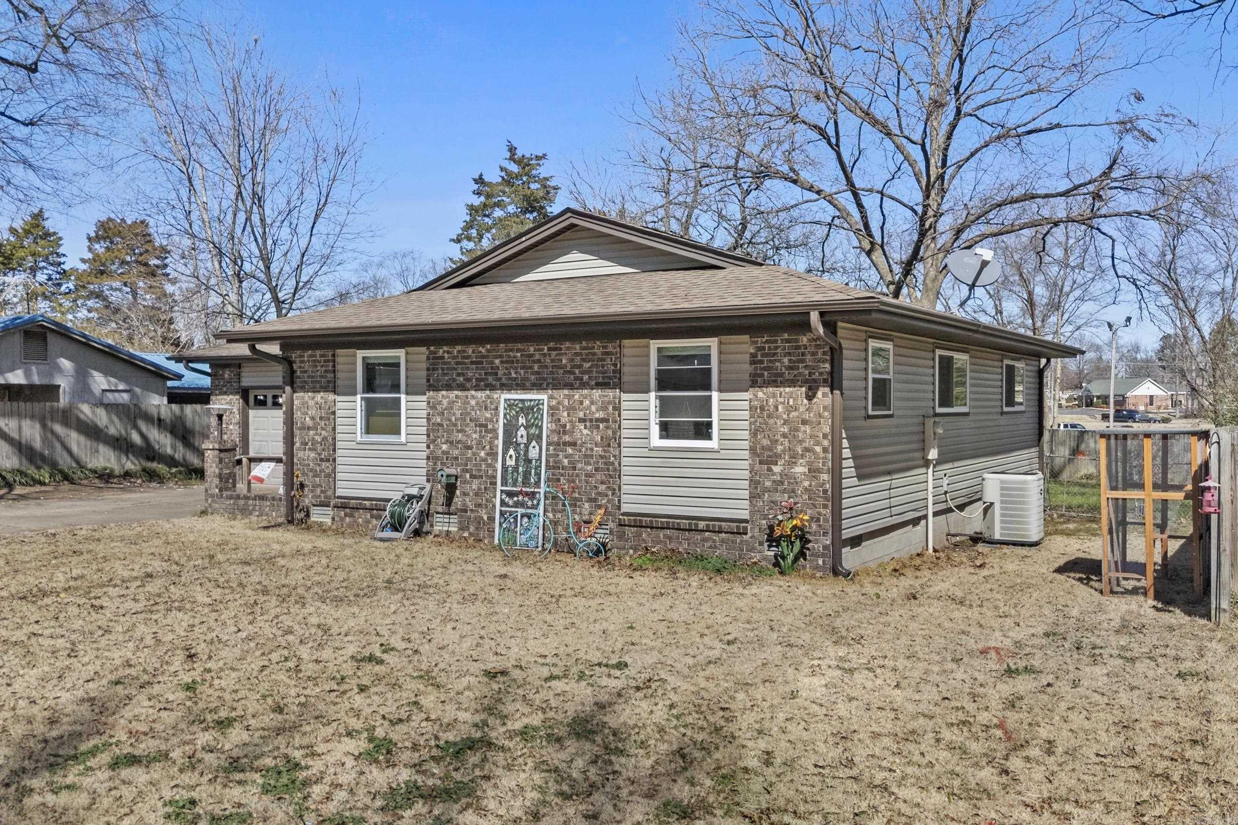 WESTERN HILLS ADD - Residential