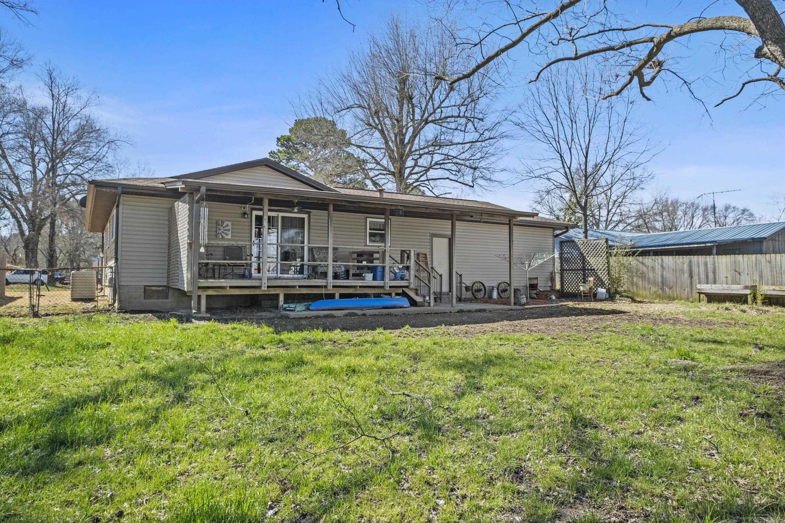 WESTERN HILLS ADD - Residential