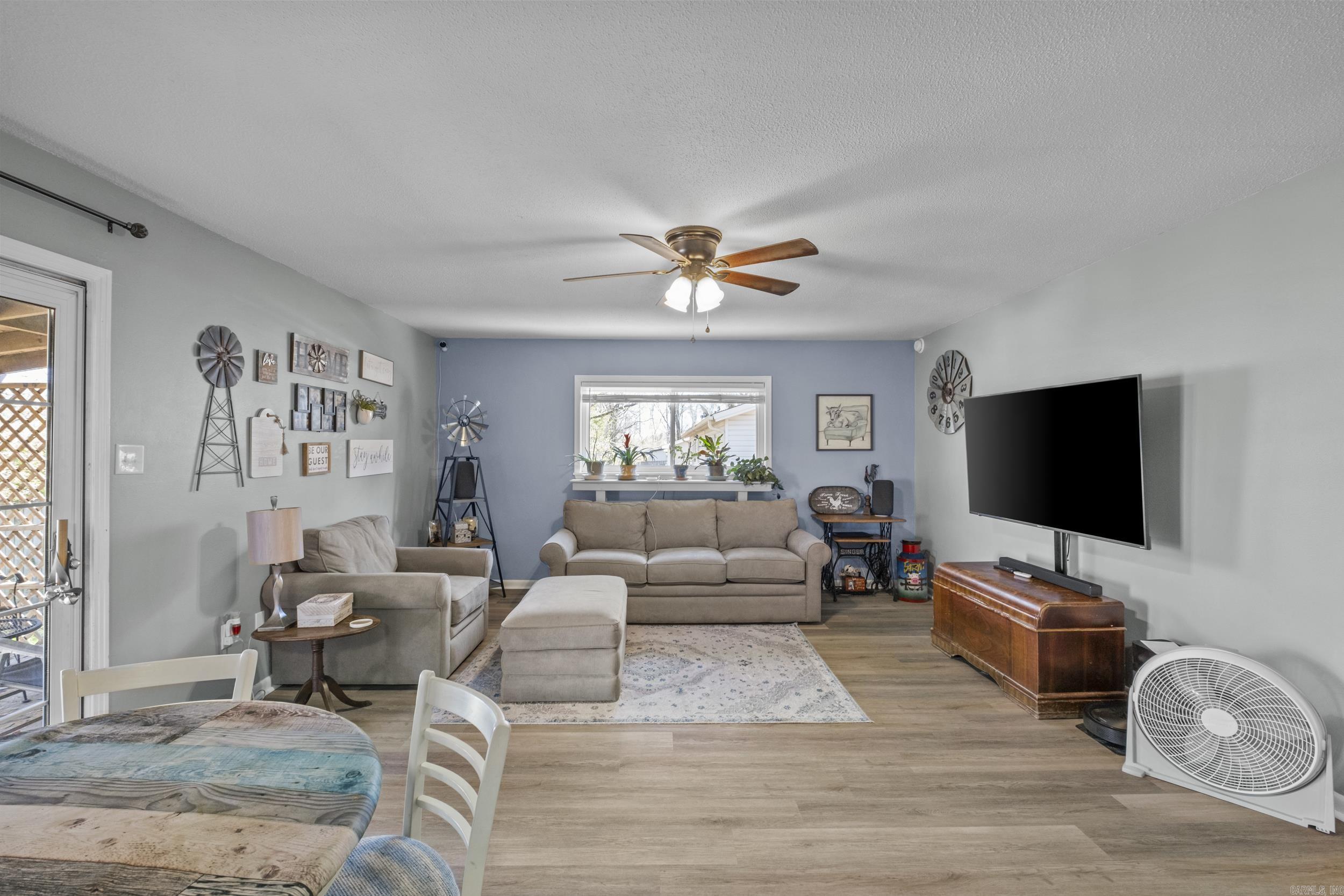 WESTERN HILLS ADD - Residential