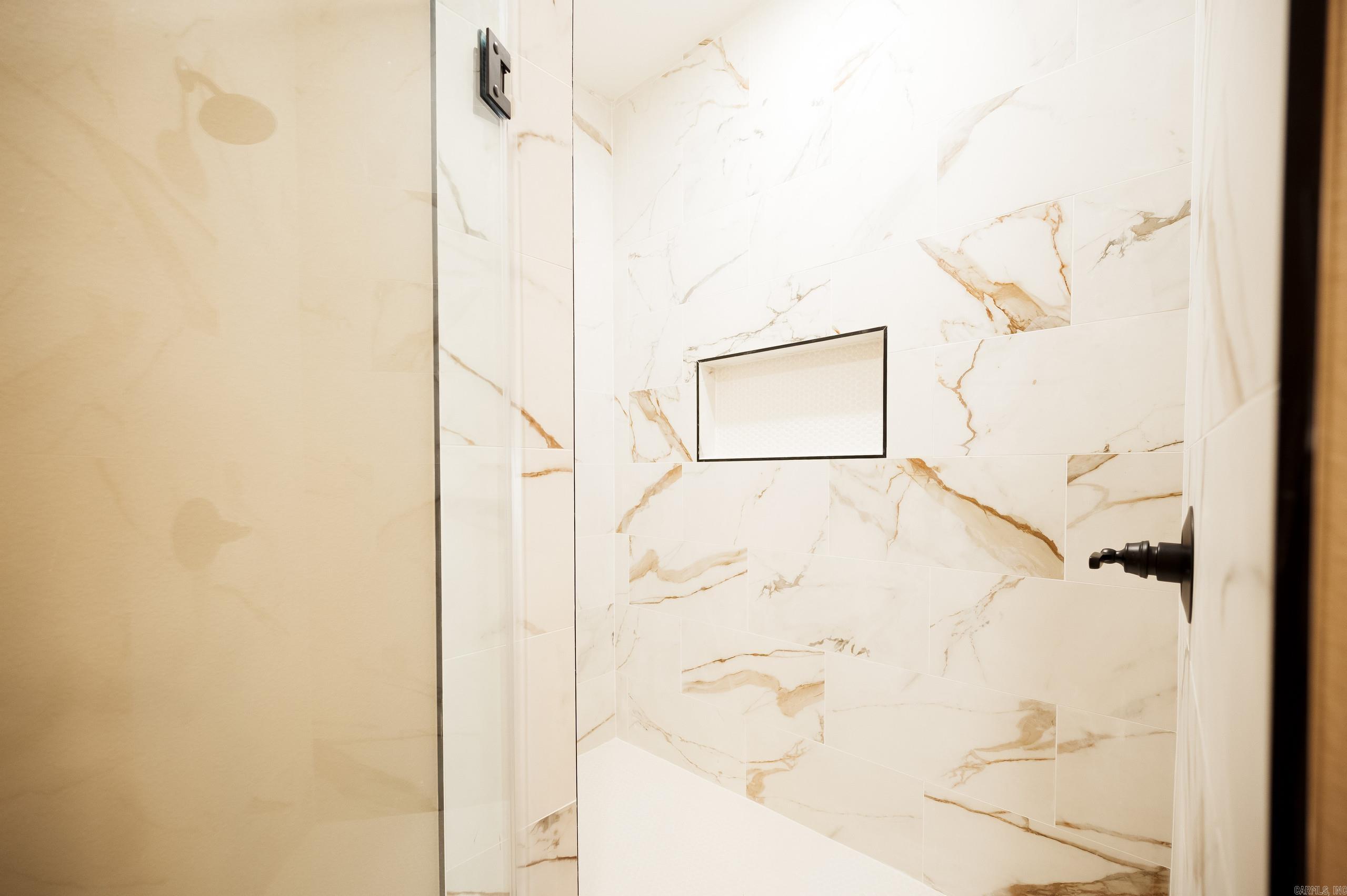 CEDAR CREEK - Residential