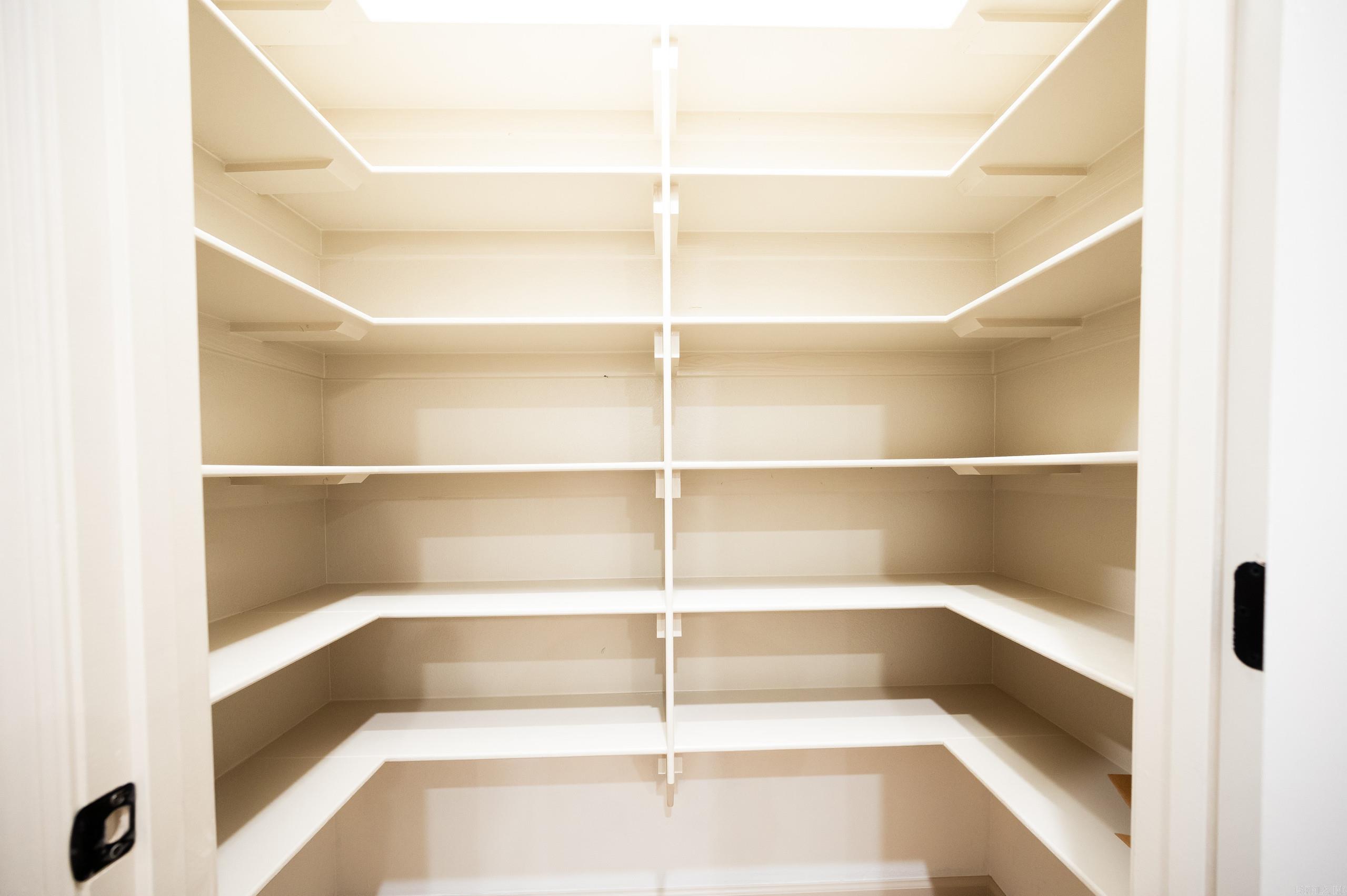 CEDAR CREEK - Residential