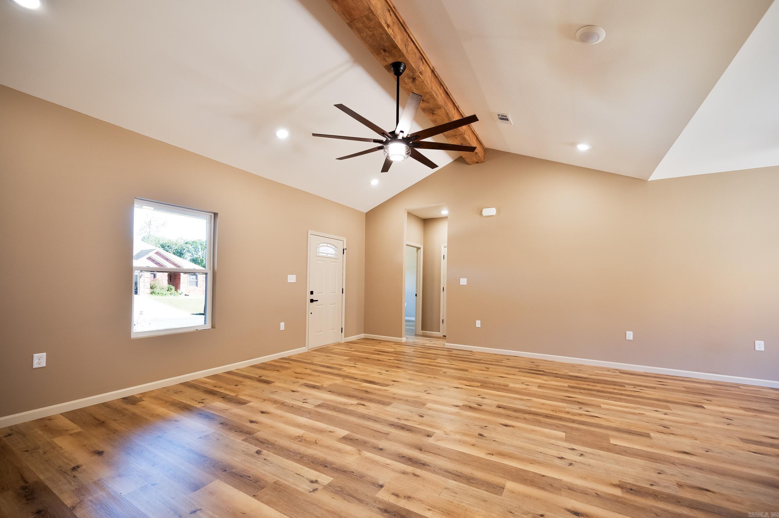 CEDAR CREEK - Residential