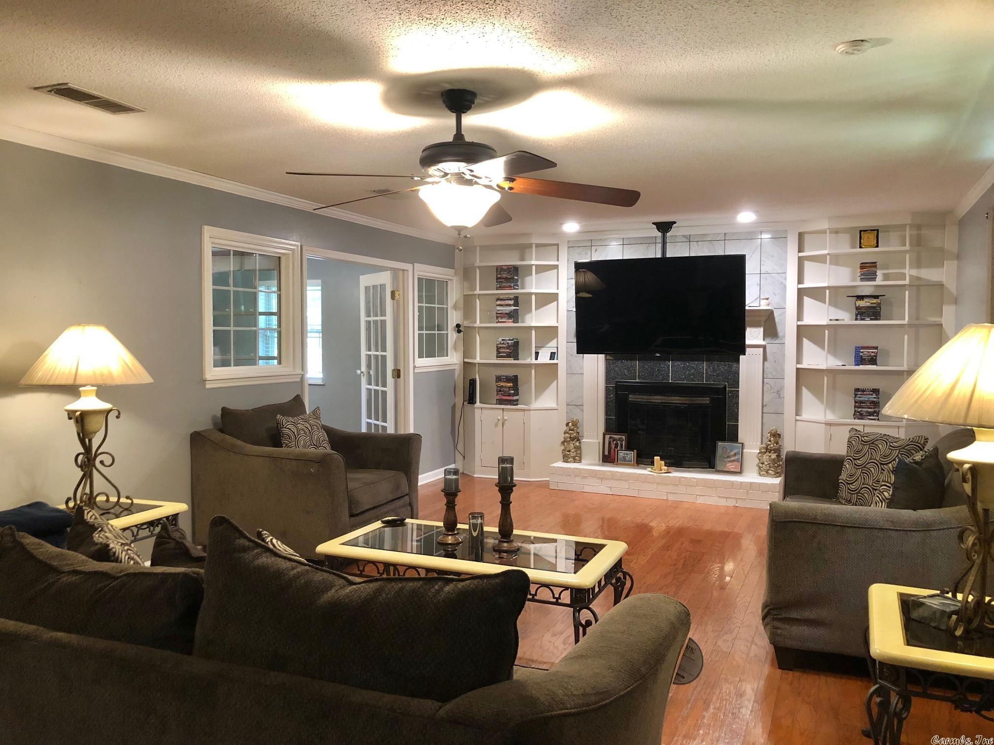 STONEWALL - Residential