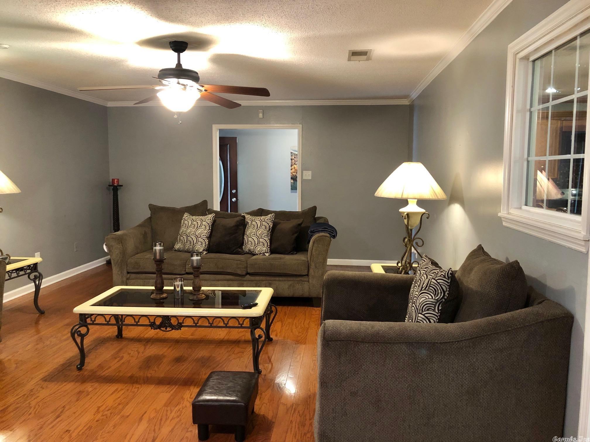 STONEWALL - Residential