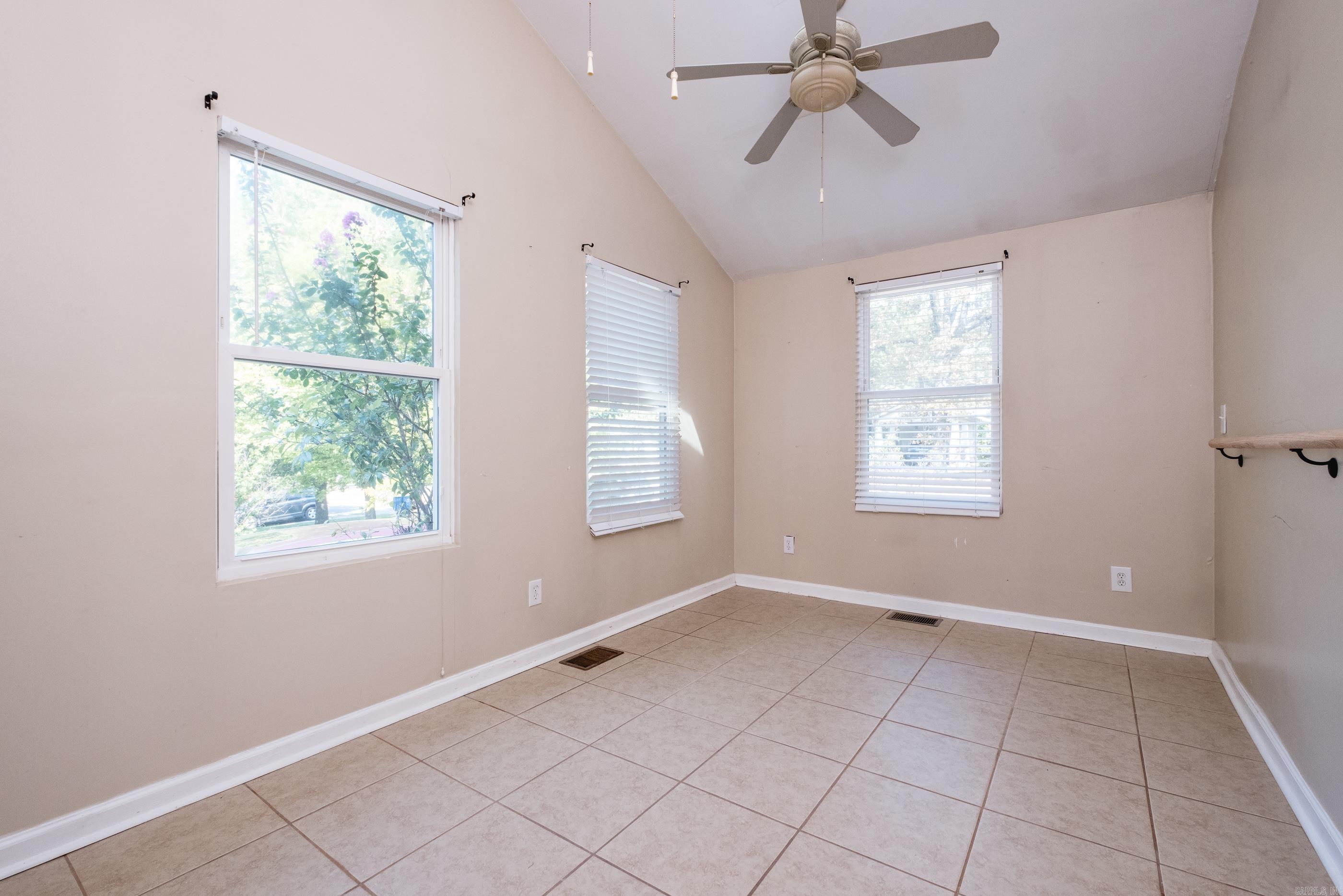 CAMMACK WOODS - Residential