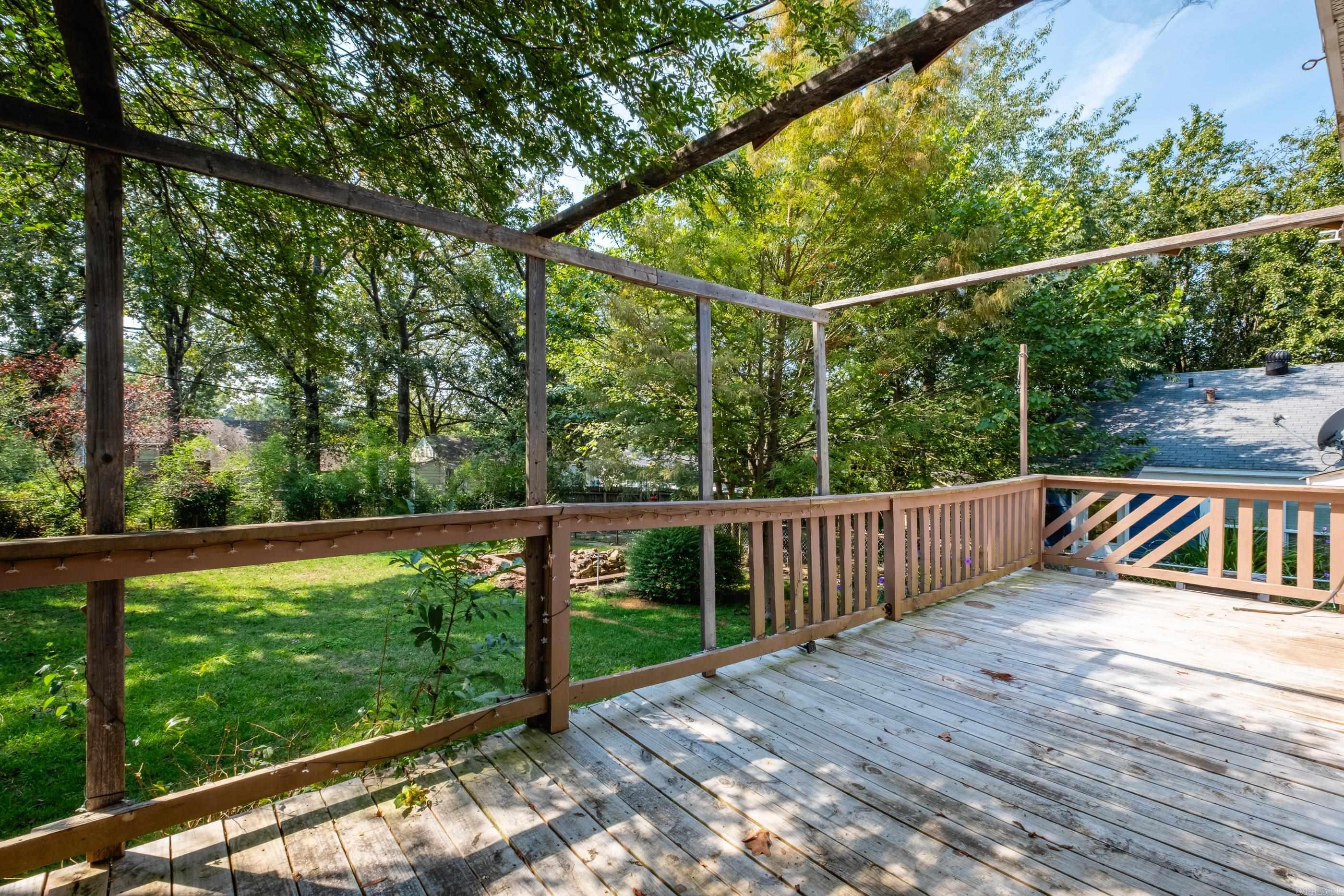 CAMMACK WOODS - Residential