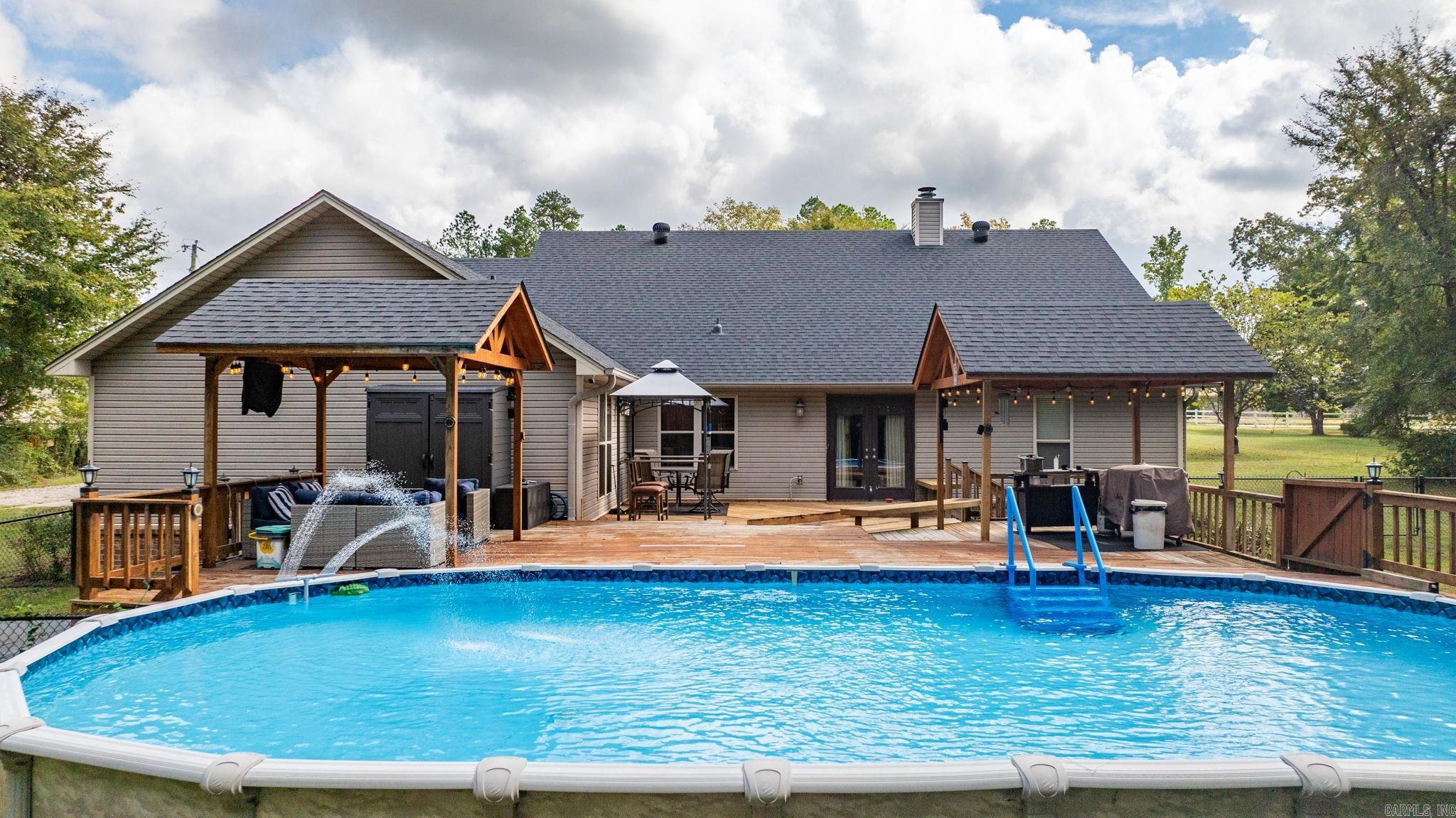 Metes & Bounds - Residential