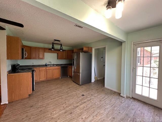 NORTHWOOD AC - Residential