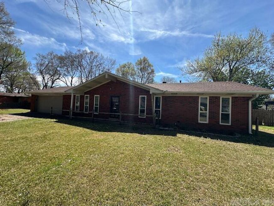 Welcome to this great home in the heart of Jacksonville! Offering 3 spacious bedrooms and 2 baths, this home also includes a large laundry room and a versatile bonus room that would make a perfect home office. Recent updates include the roof, hot water heater and HVAC. Step outside to a fenced backyard with a patio ready for BBQ's and a storage building for additional storage. Close to the interstate, Cabot & NLR.