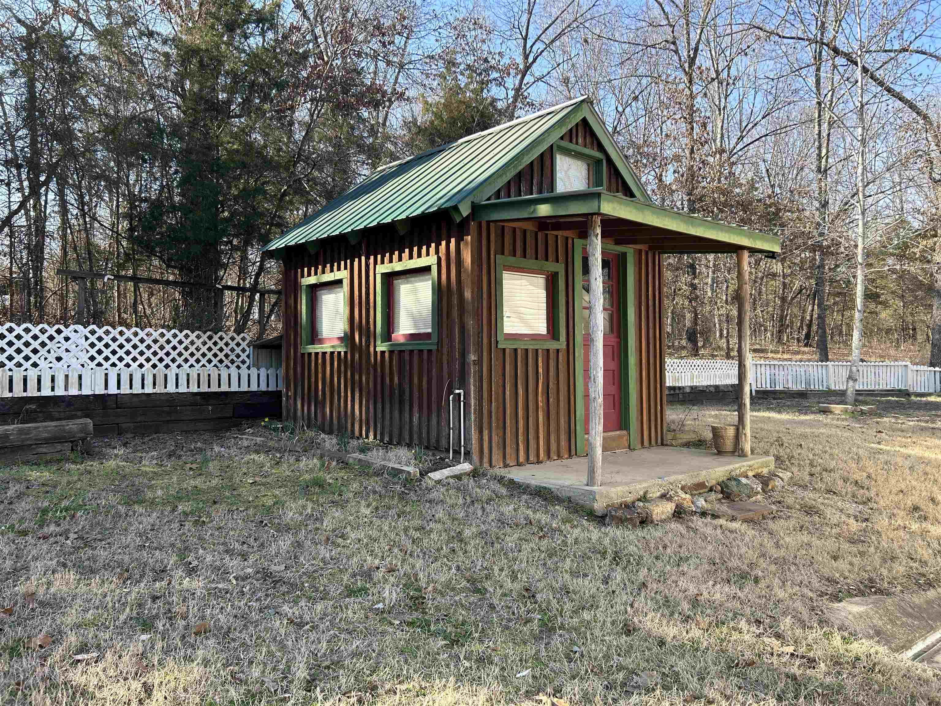 Crow 2nd - Residential Lease