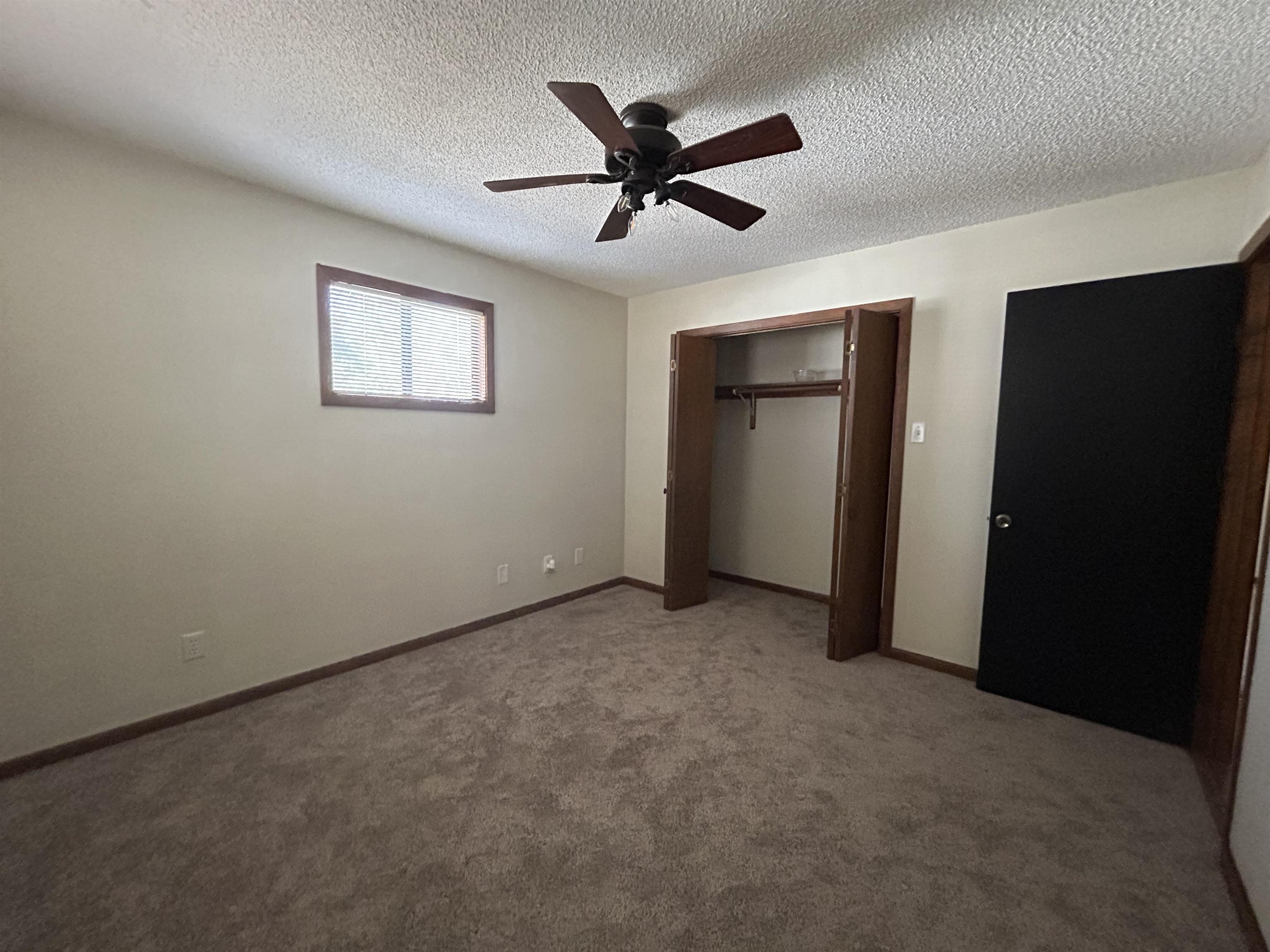 Crow 2nd - Residential Lease