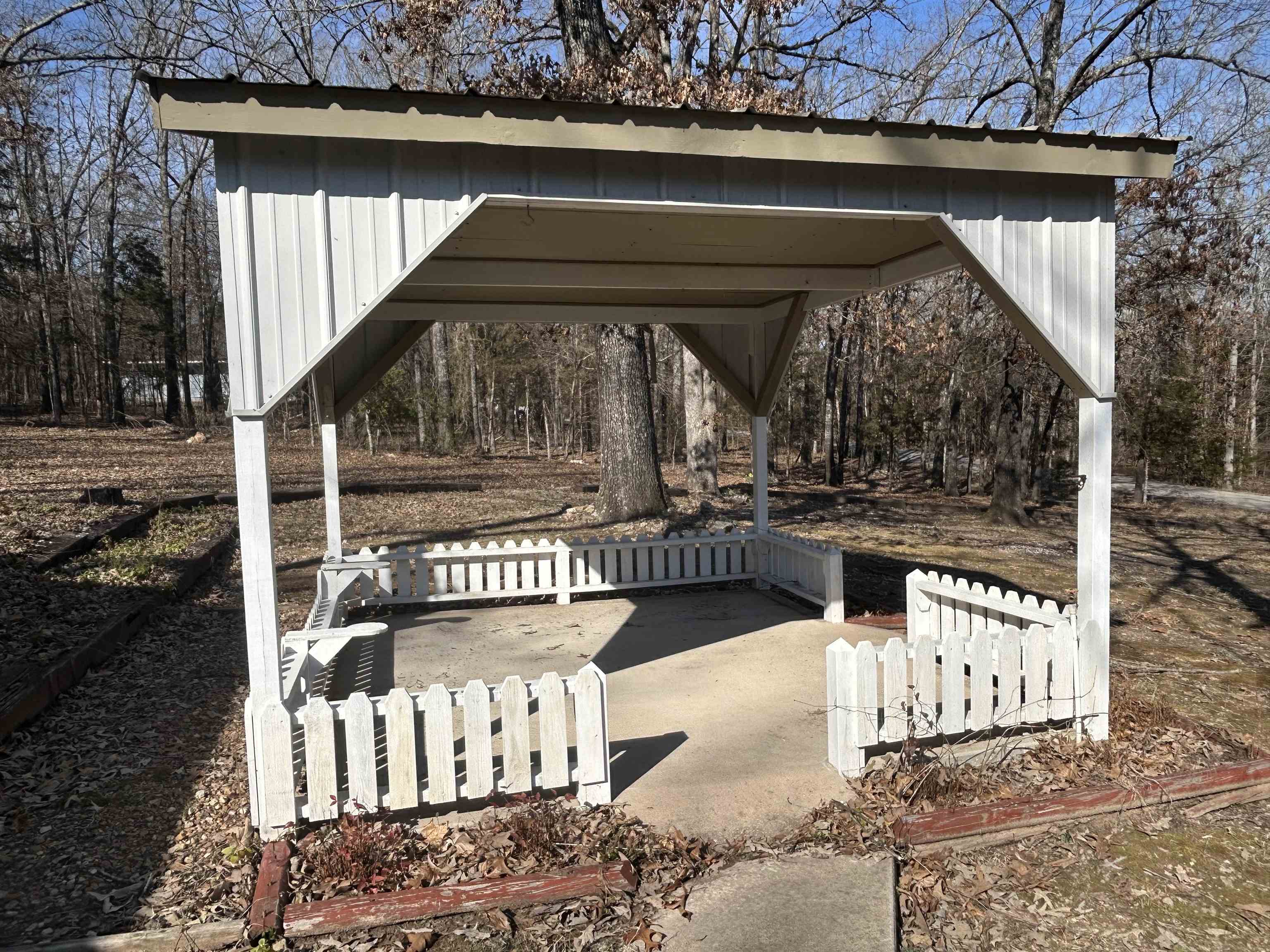 Crow 2nd - Residential Lease