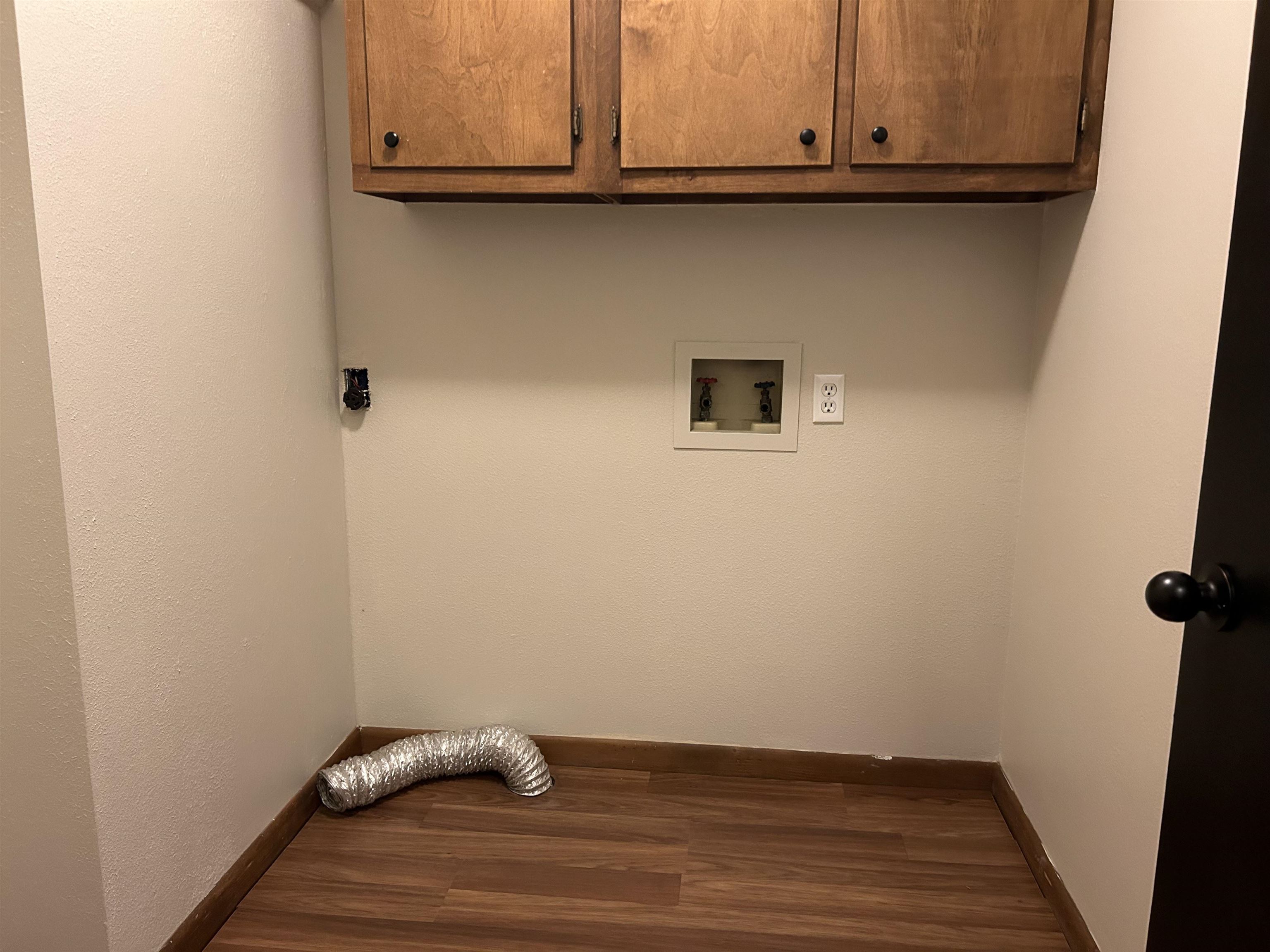 Crow 2nd - Residential Lease