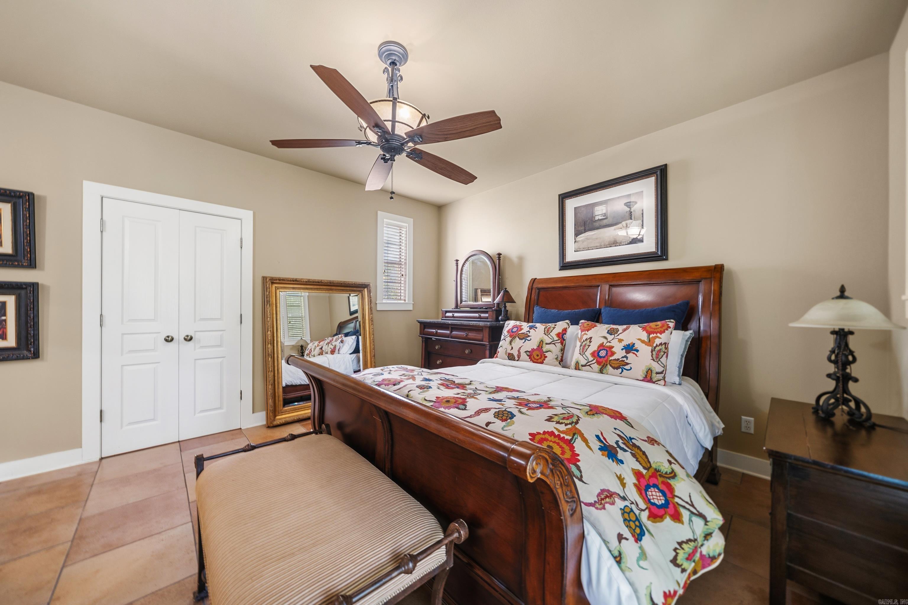 SHADOW RIDGE - Residential