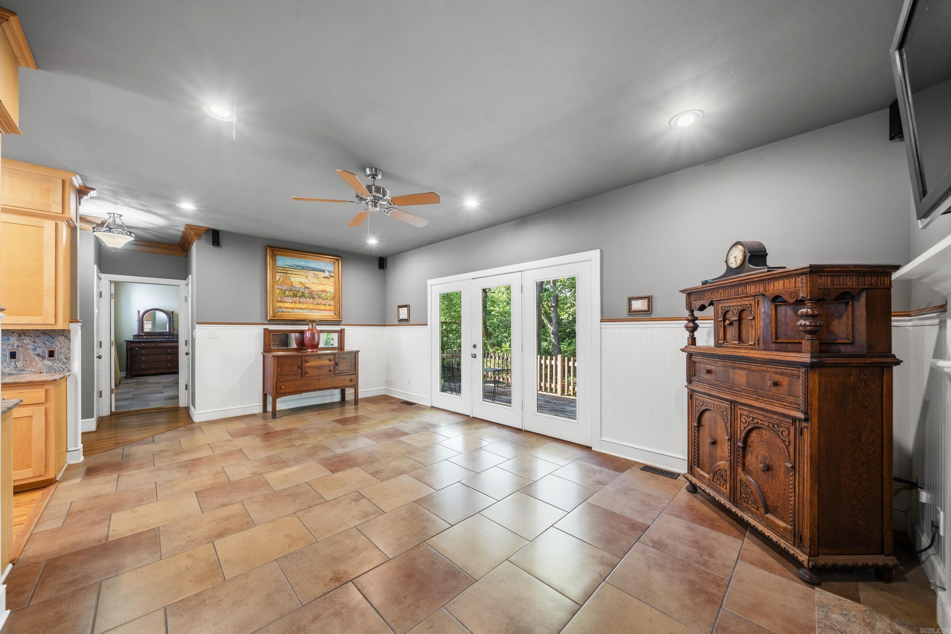 SHADOW RIDGE - Residential